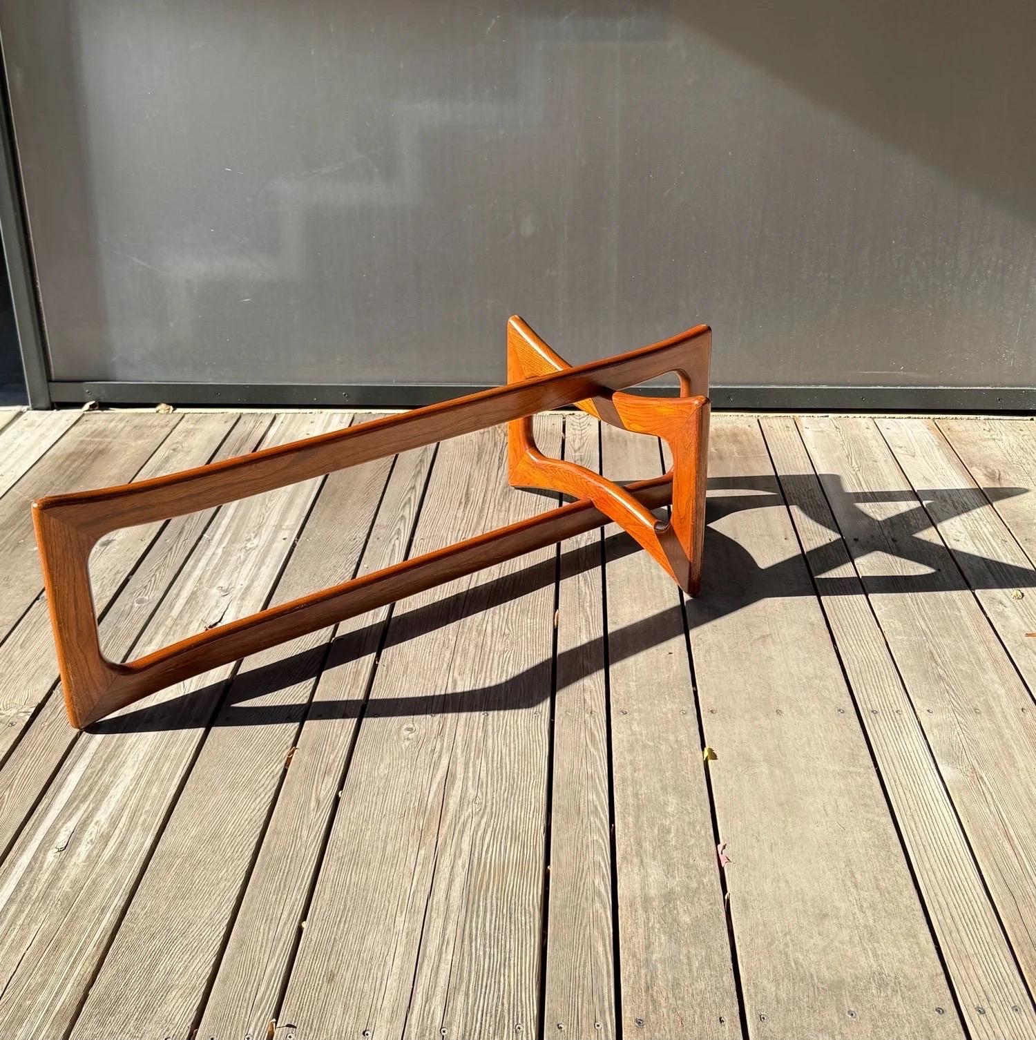 Table basse 'Dog Bone' du milieu du siècle Adrian Pearsall Bon état - En vente à Raleigh, NC