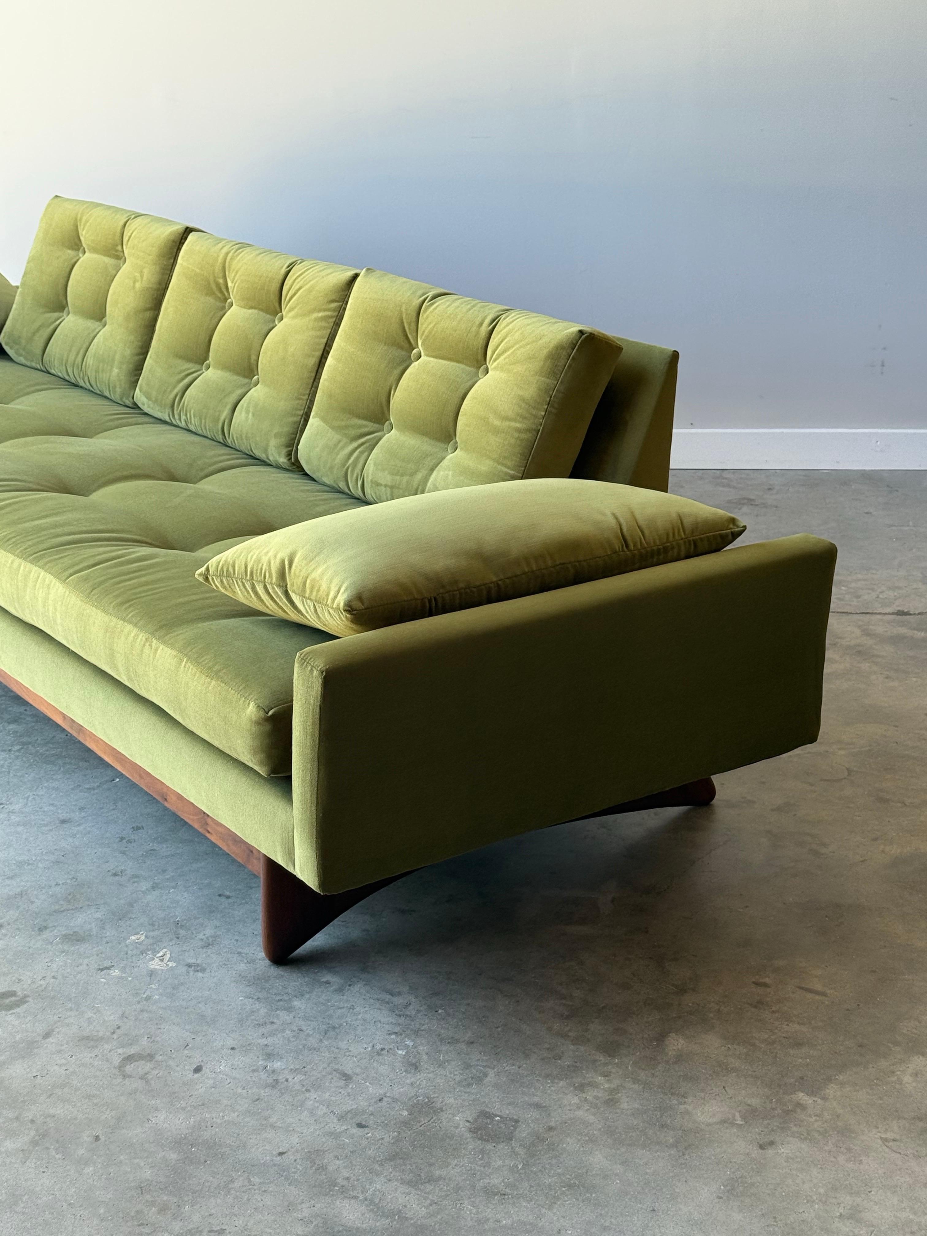 Mid-Century Adrian Pearsall for Craft Associates Model 2408-S Sofa For Sale 5