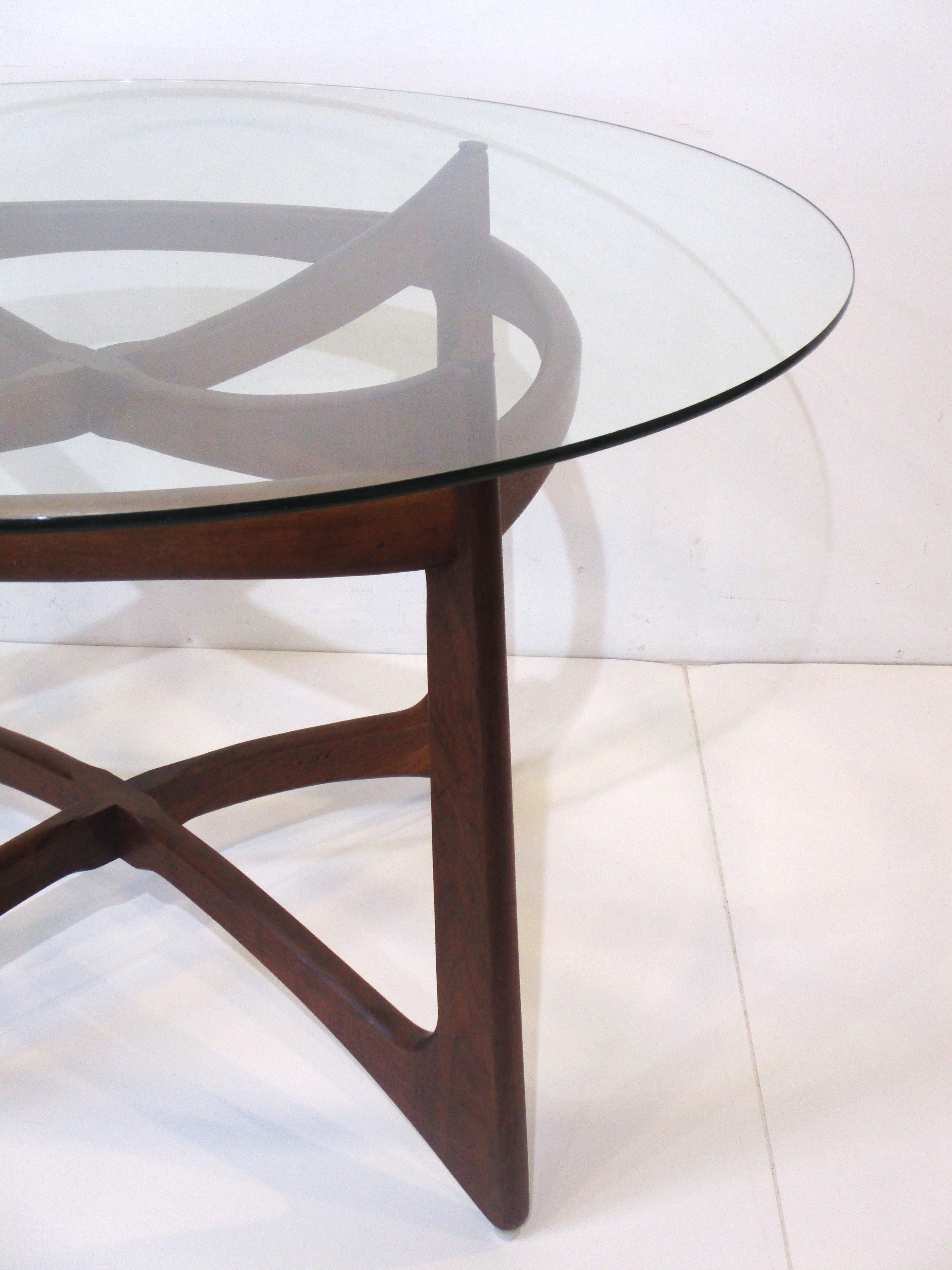 Midcentury Adrian Pearsall Sculptural Walnut Dining Table  In Good Condition In Cincinnati, OH