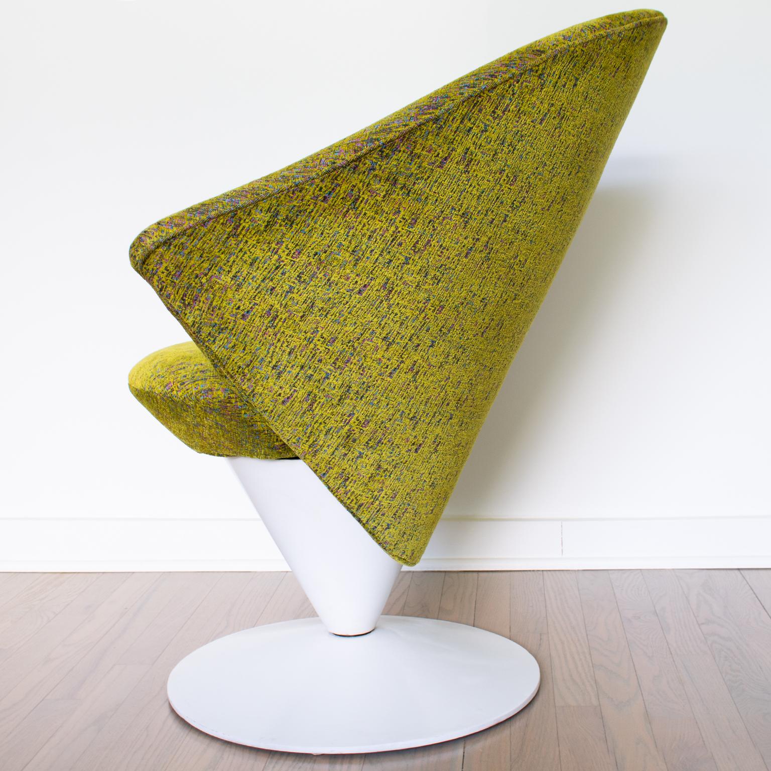 Paire de fauteuils Space Aounge pivotants du milieu du siècle, Adrian Pearsall en vente 4