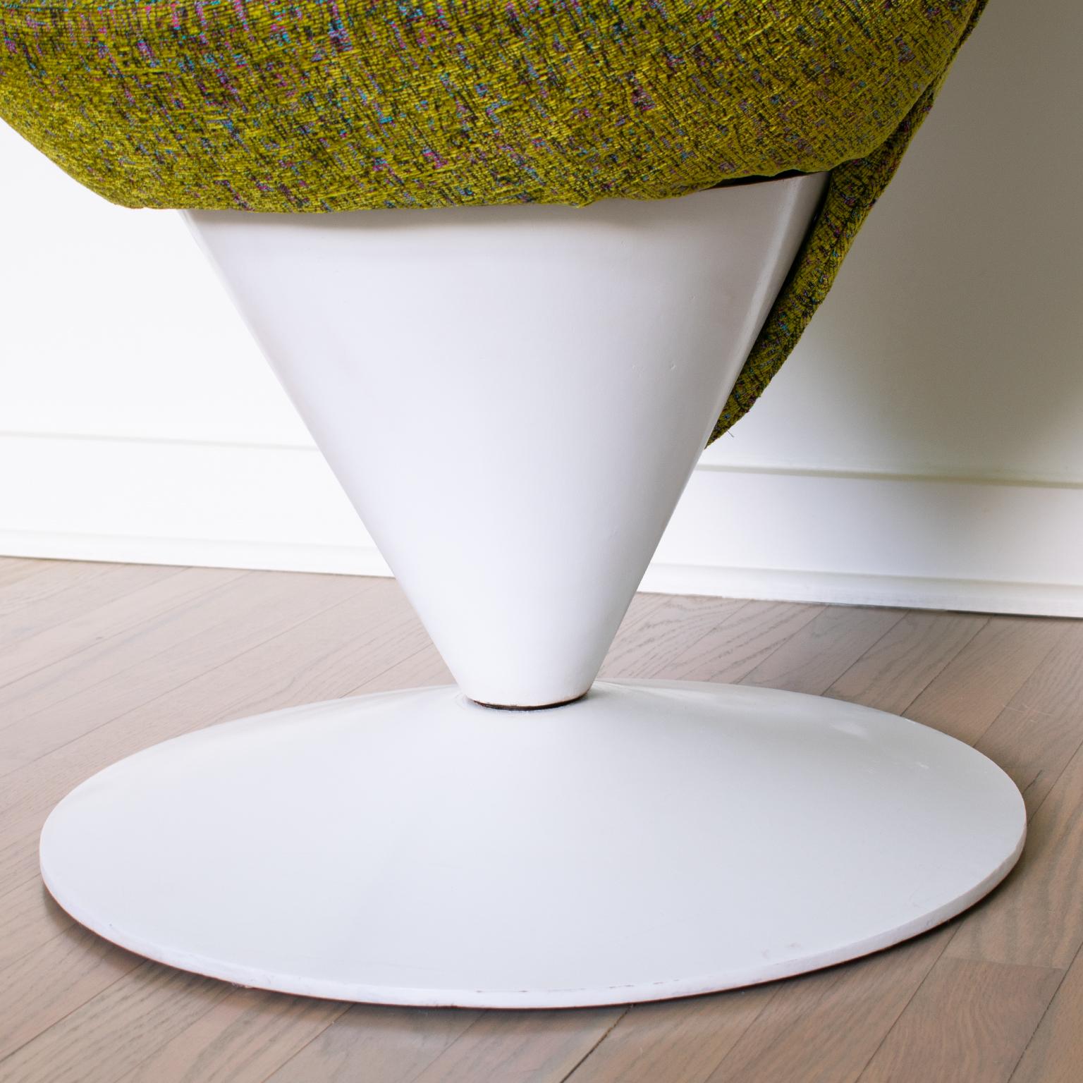 Paire de fauteuils Space Aounge pivotants du milieu du siècle, Adrian Pearsall en vente 7