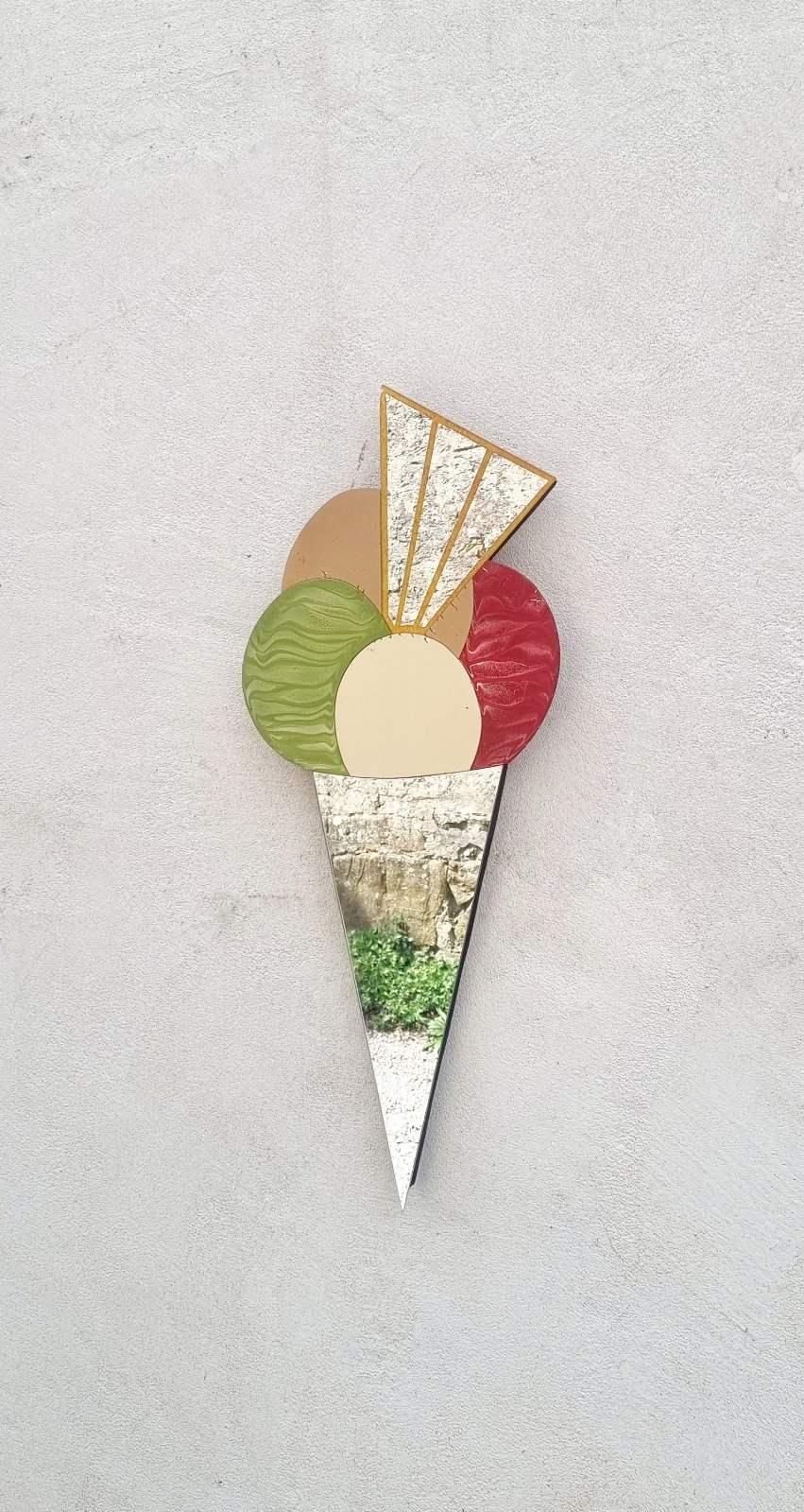 Metà XX secolo Specchio da parete per gelato pubblicitario della metà del secolo scorso, Germania anni '60 in vendita
