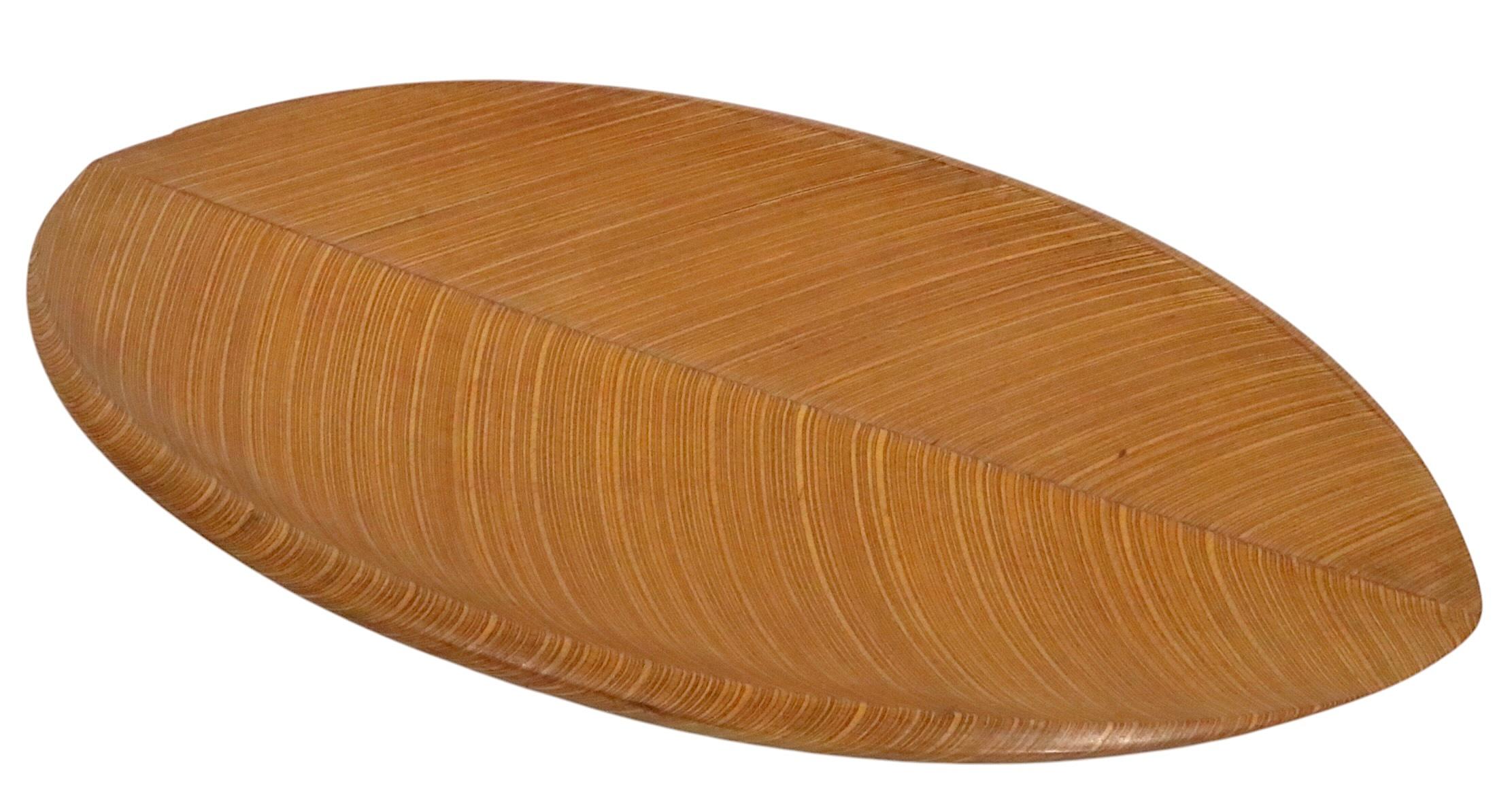 Mid Century Aeroplan Plywood Leaf Dish by Tapio Wirkkala Made in Finland c 1950s For Sale 12