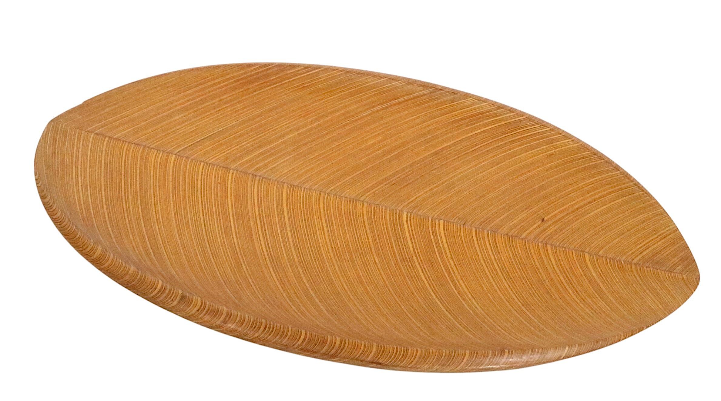 20th Century Mid Century Aeroplan Plywood Leaf Dish by Tapio Wirkkala Made in Finland c 1950s For Sale