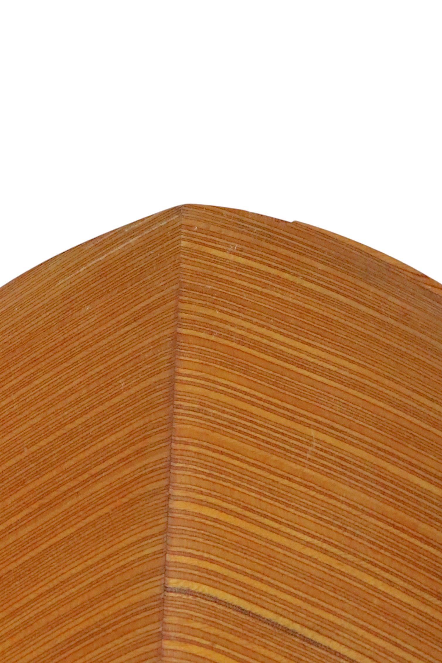 Mid Century Aeroplan Plywood Leaf Dish by Tapio Wirkkala Made in Finland c 1950s For Sale 1