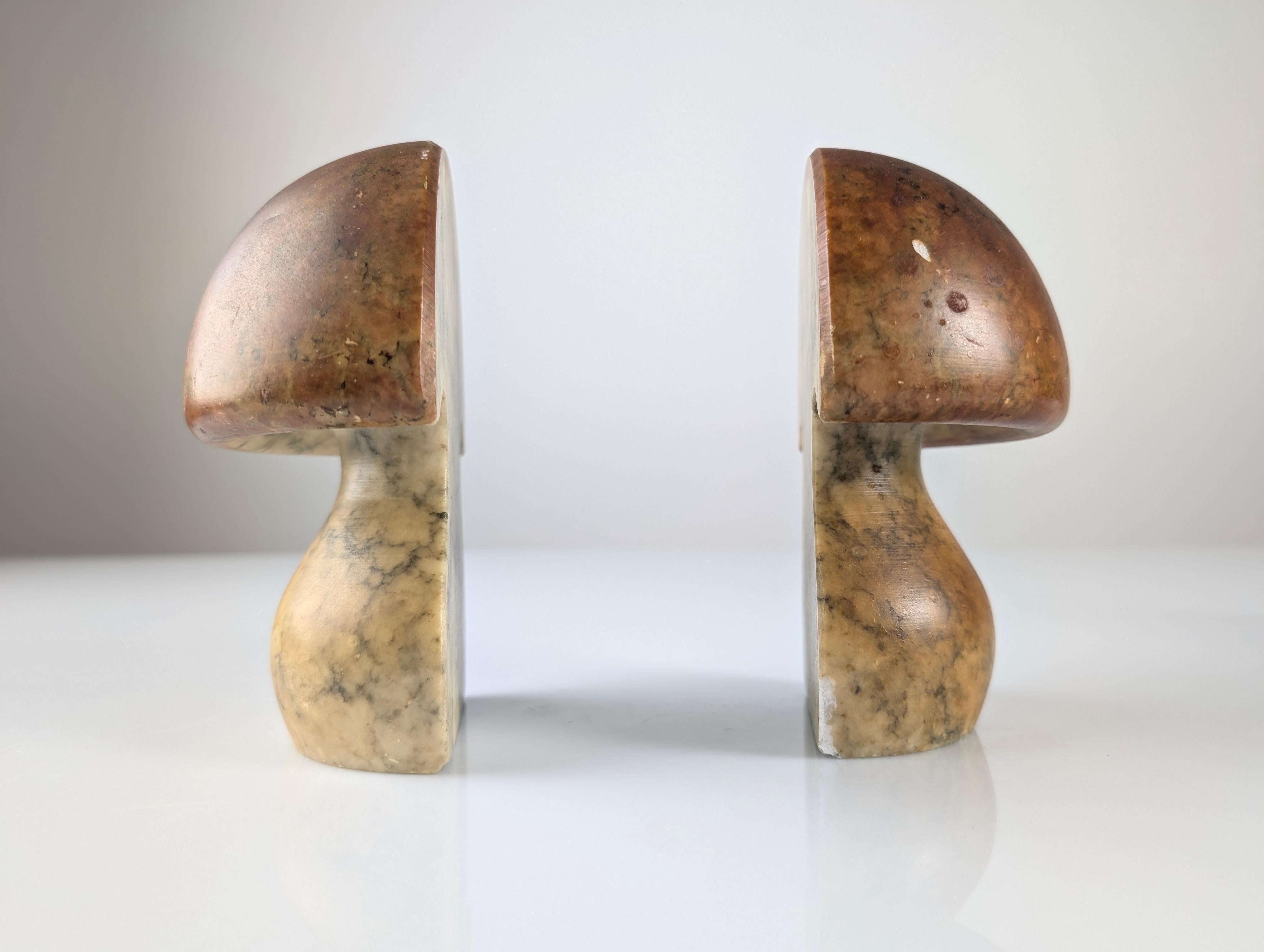 Mid-Century Modern Mid-Century Alabaster Mushroom Bookends, Italy, 1960s