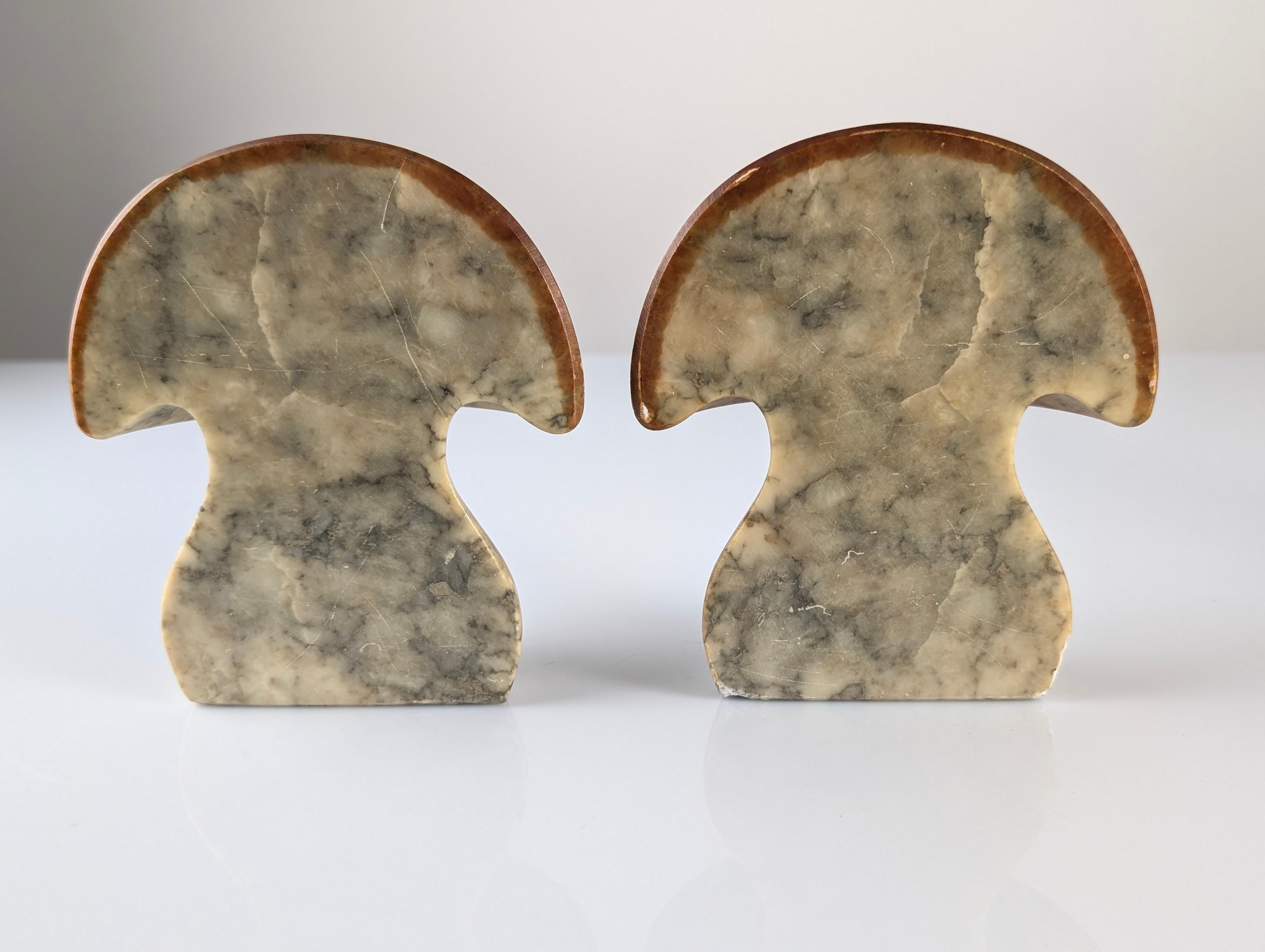 Mid-Century Alabaster Mushroom Bookends, Italy, 1960s In Good Condition In Benalmadena, ES
