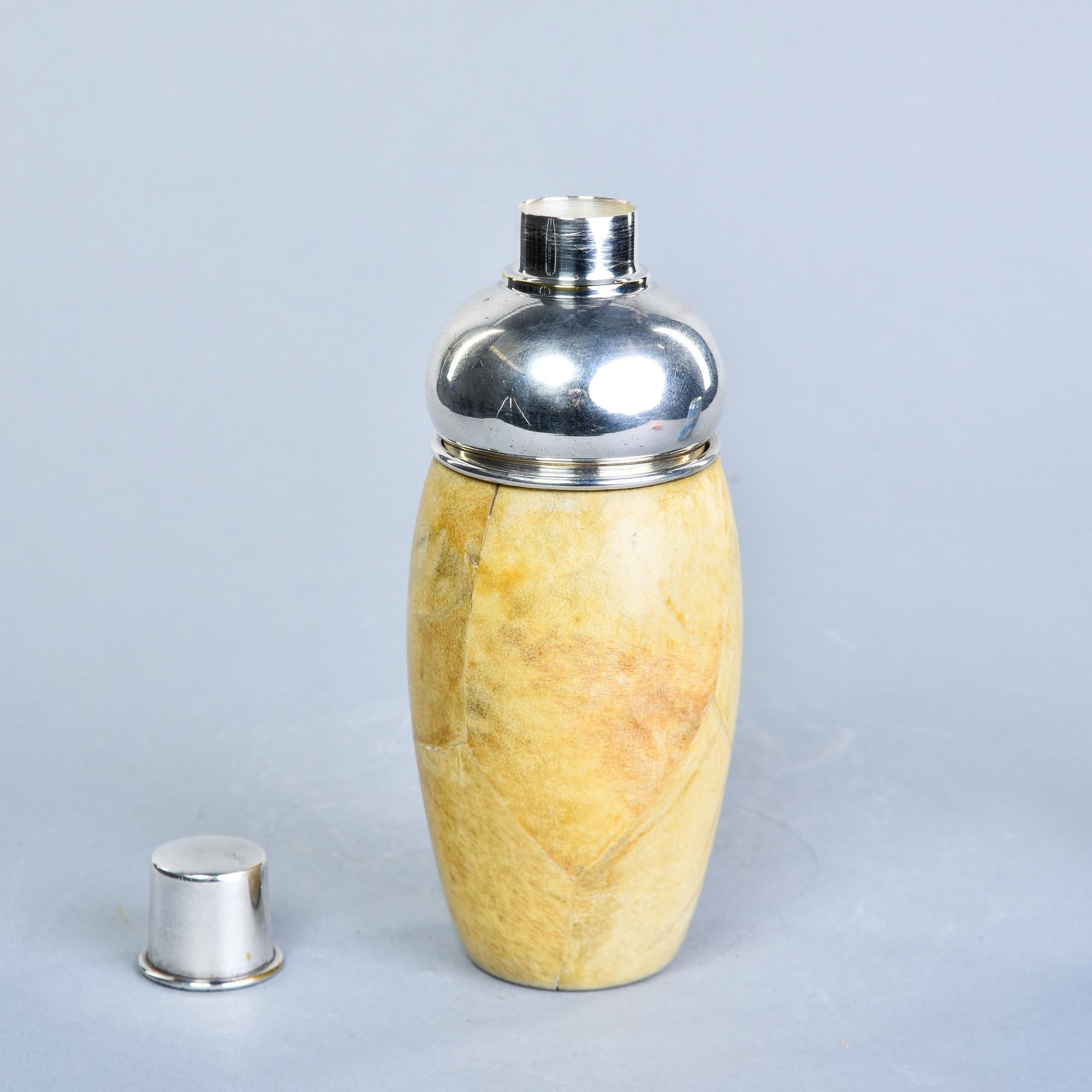 20th Century Mid Century Aldo Tura Leather Covered Cocktail Shaker For Sale