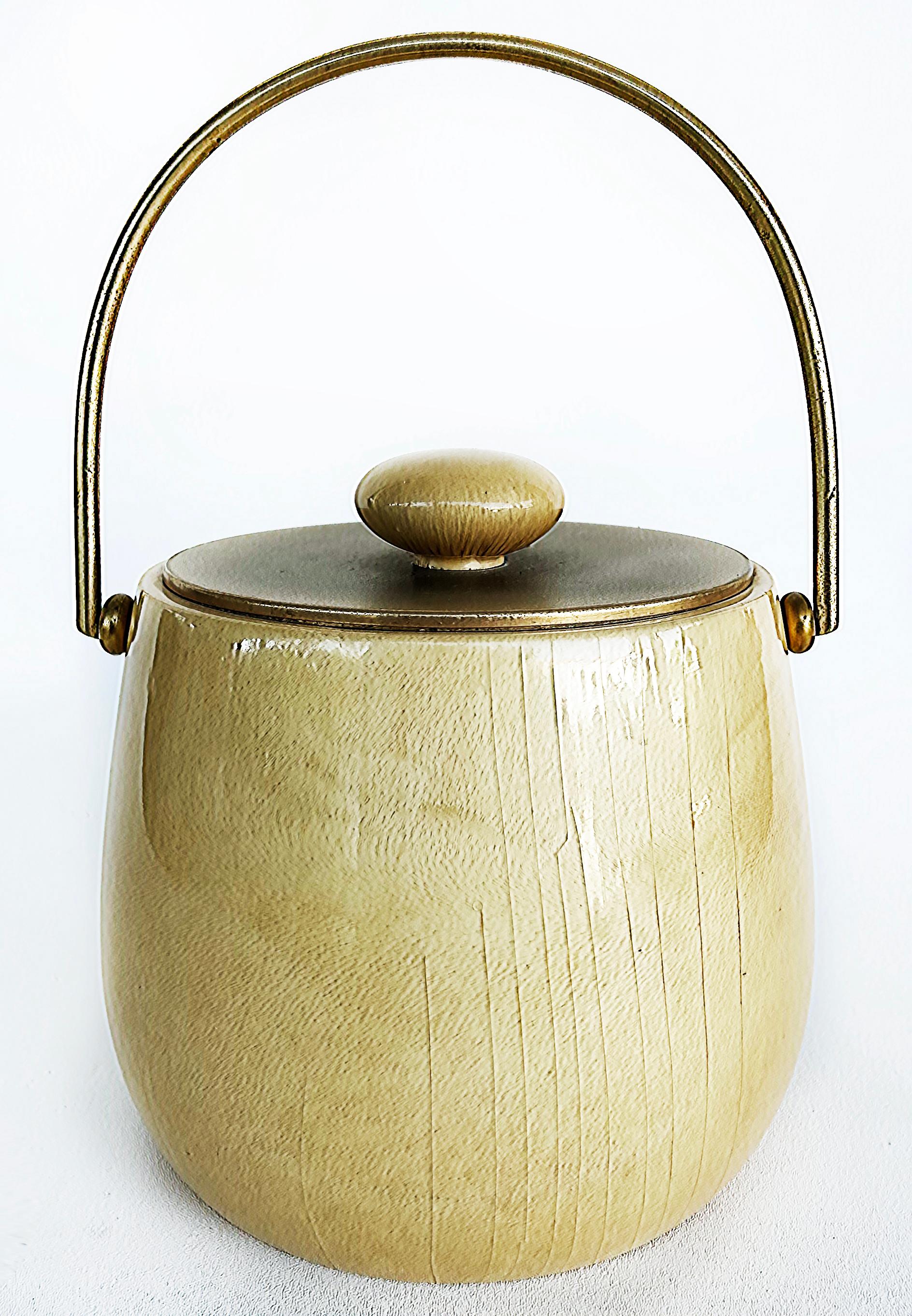 Italian Mid-Century Aldo Tura Milano Goatskin Brass Ice Bucket, Italy circa 1970 For Sale