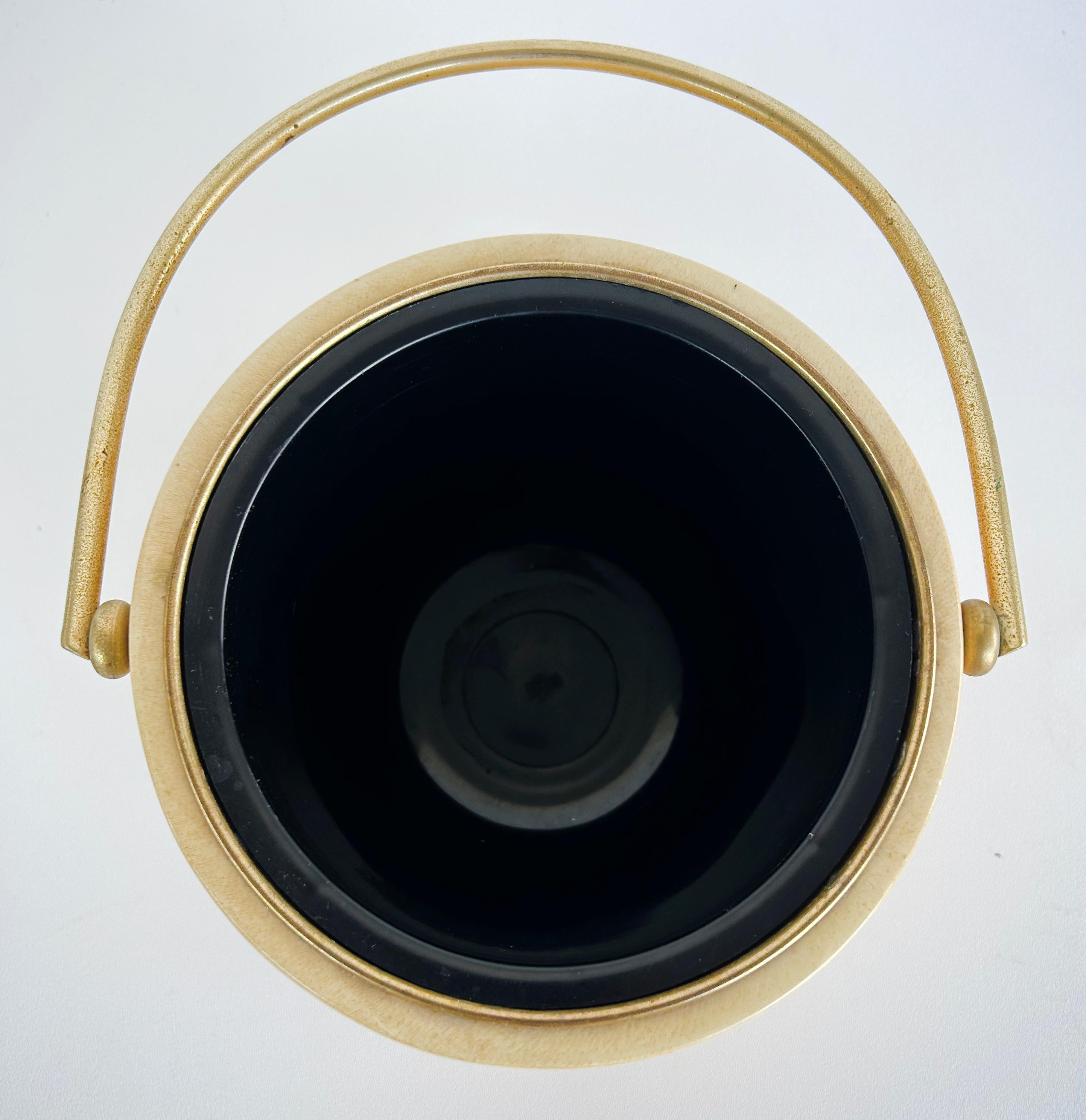 Mid-Century Aldo Tura Milano Goatskin Brass Ice Bucket, Italy circa 1970 For Sale 2
