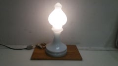 Lámpara de sobremesa de cristal de mediados de siglo, diseño de Ivan Jakeš, años 70