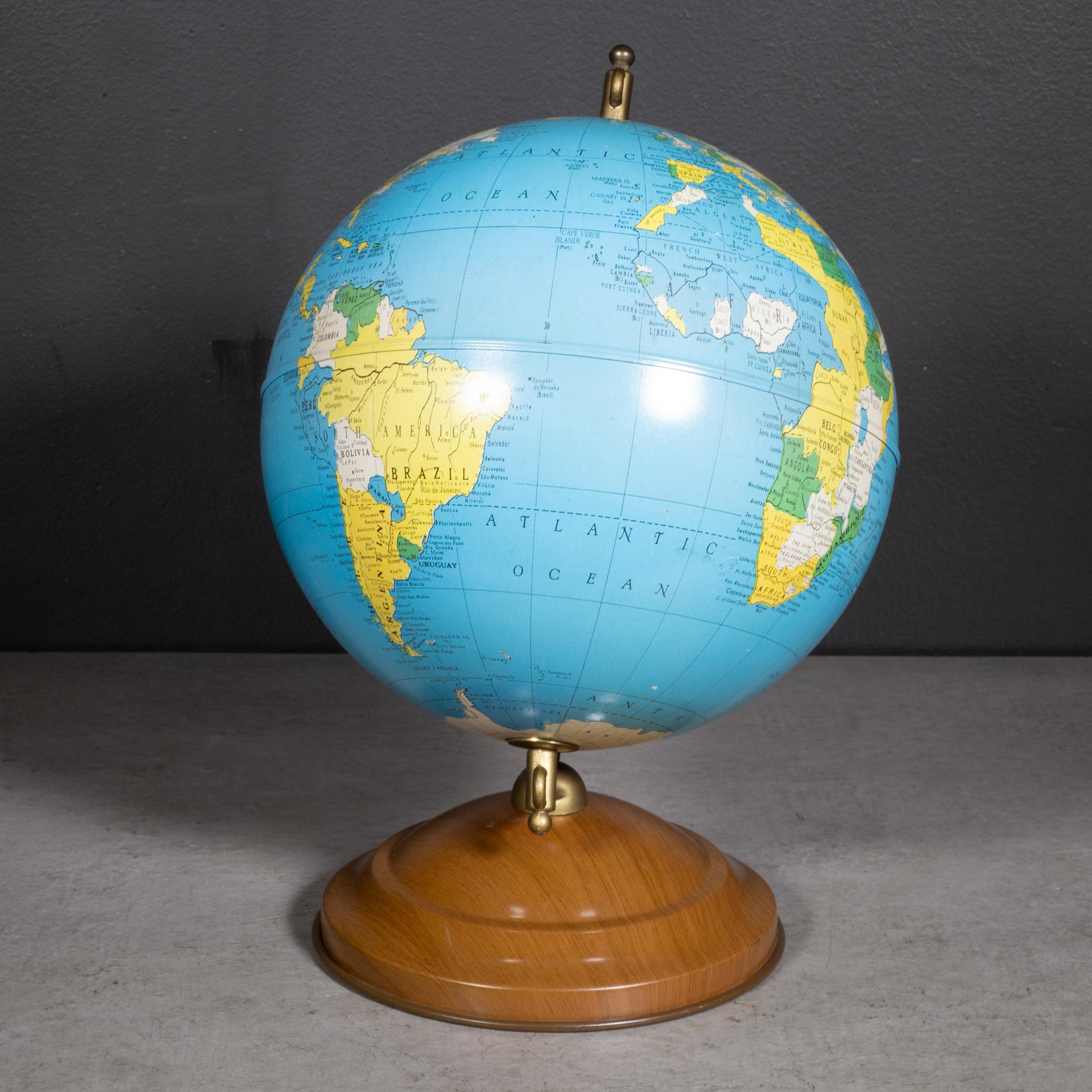 XX secolo Globo Replogle Globes di metà secolo in metallo, C.1960-1966 in vendita