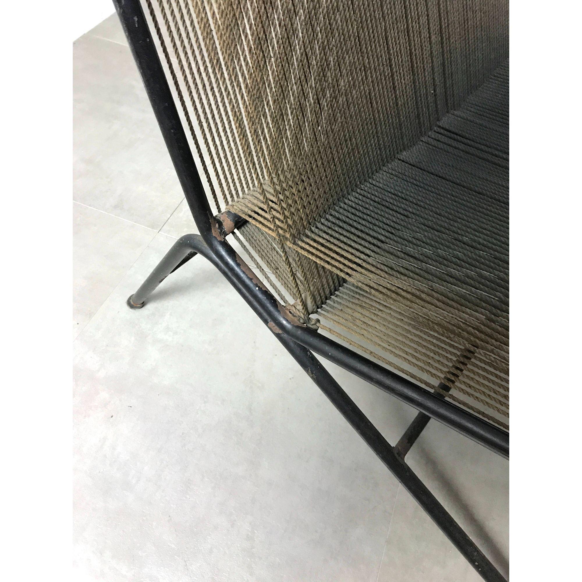 Silla y otomana de cáñamo y hierro de mediados de siglo Allan Gould 1952 en venta 2