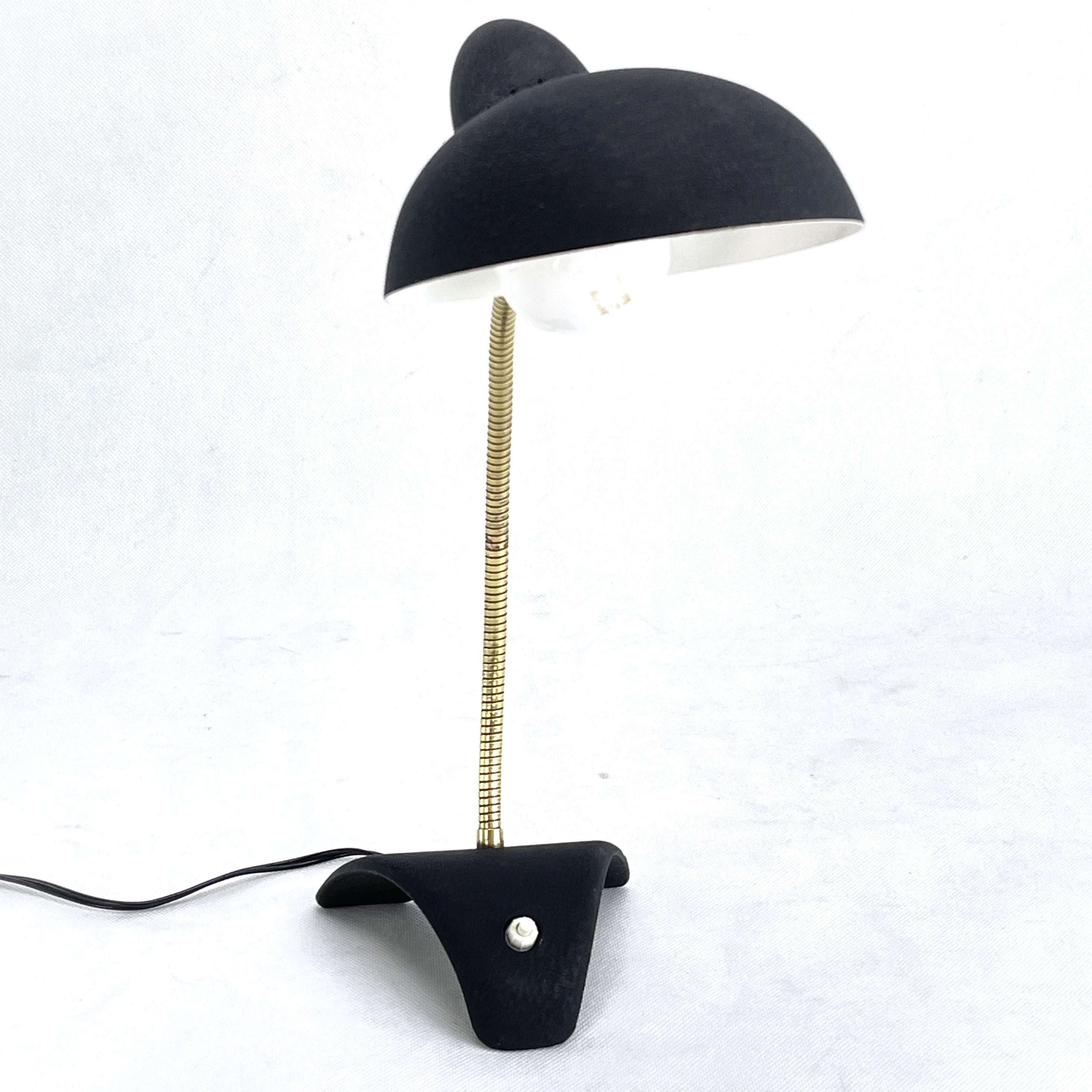 MID-CENTURY Aluminor table lamp Gooseneck lamp black shrink lacquer, 50s For Sale 1