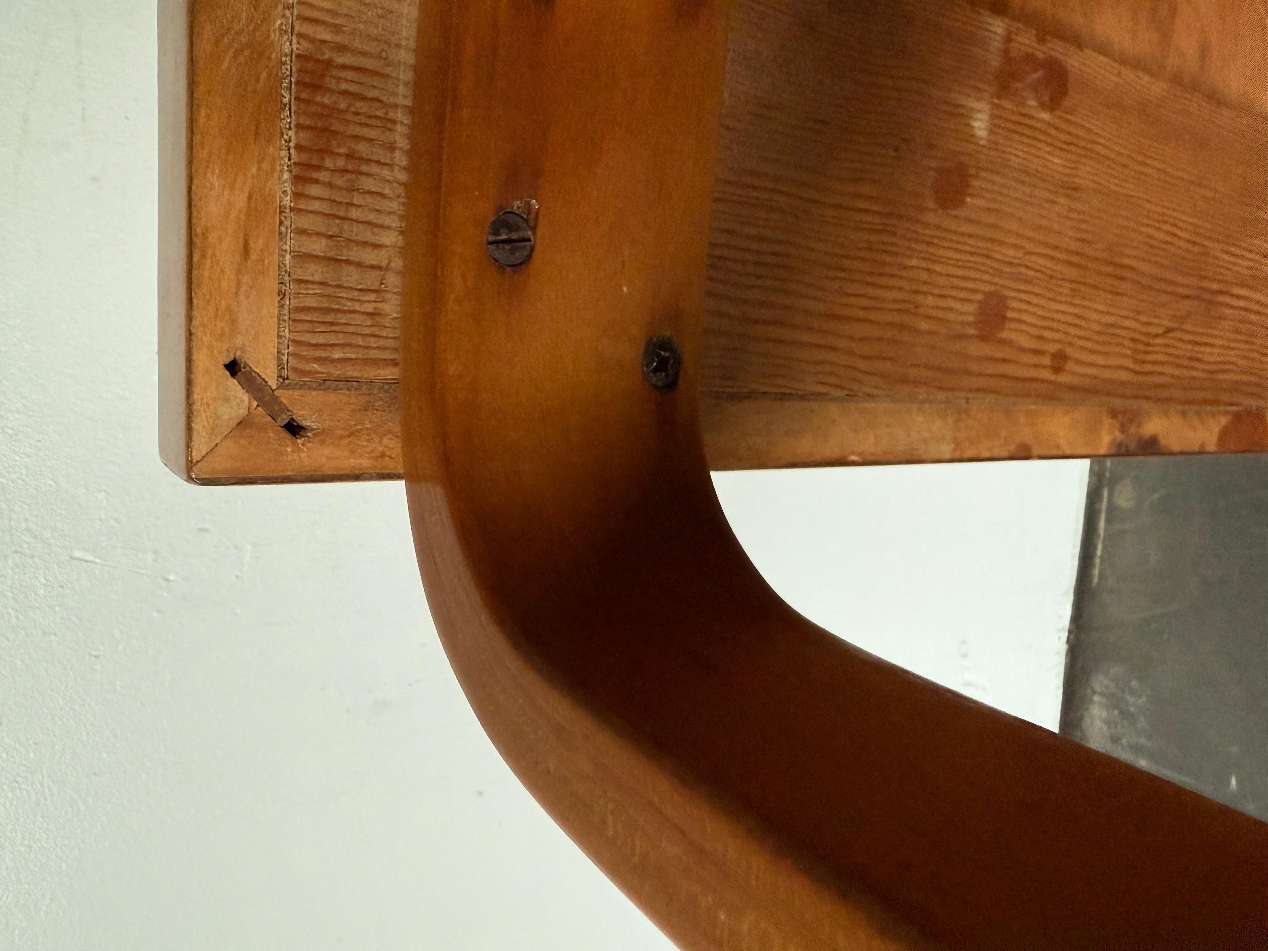 Table basse ou banc en bois de bouleau blond d'Alvar Aalto+Aalto du milieu du siècle Artek en vente 2