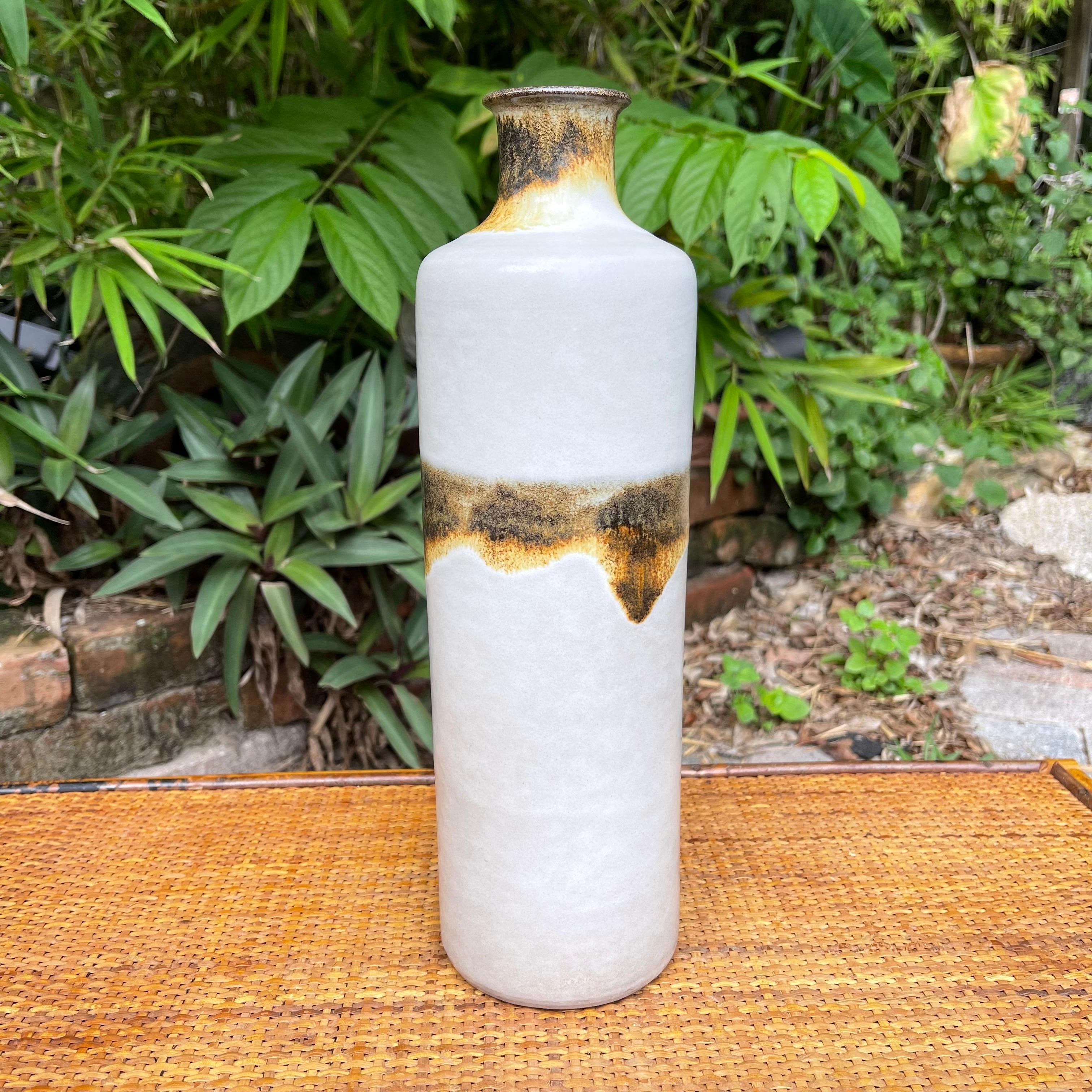 Mid-Century moderno Vaso in ceramica smaltata di metà secolo Alvino Bagni per Raymor in vendita