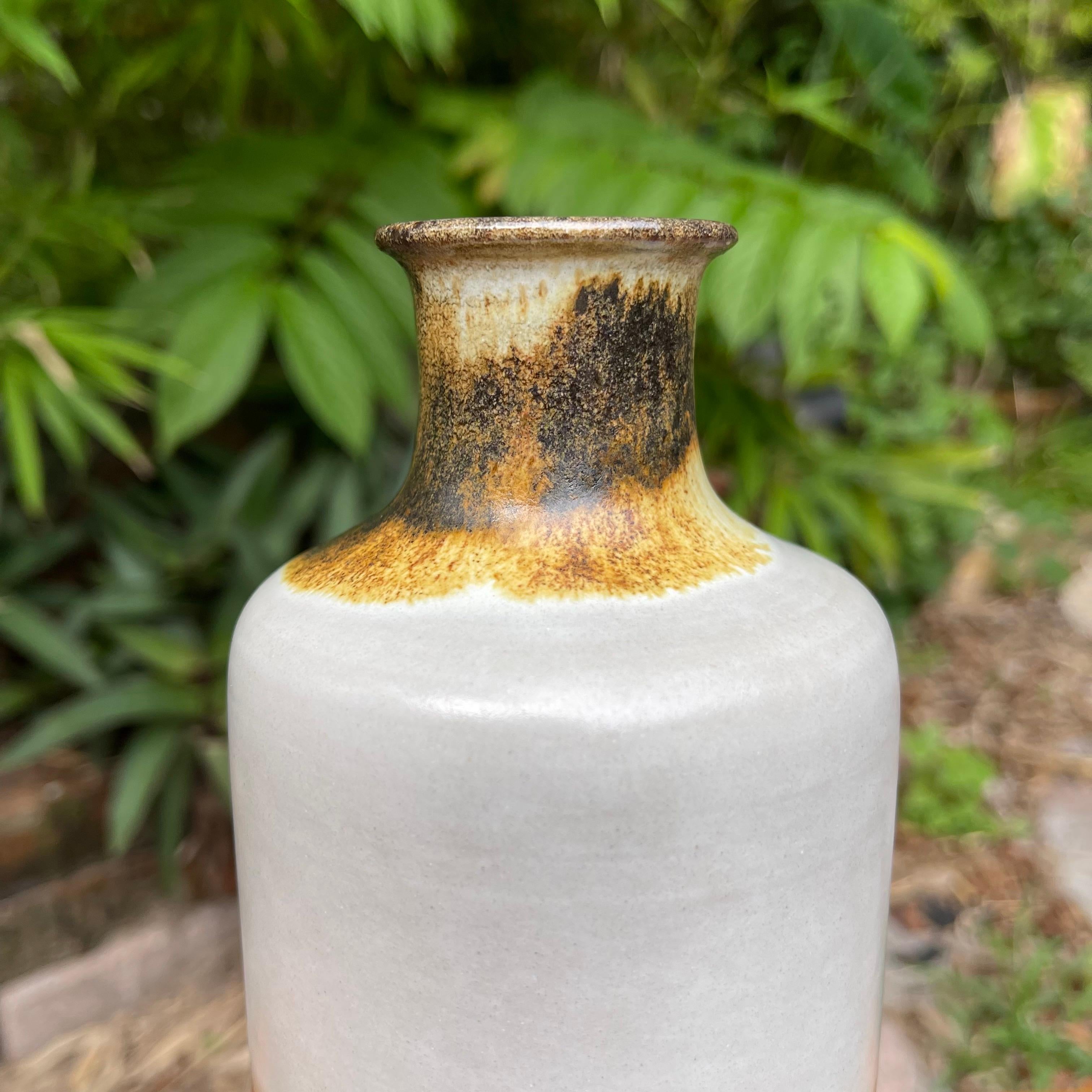 XX secolo Vaso in ceramica smaltata di metà secolo Alvino Bagni per Raymor in vendita