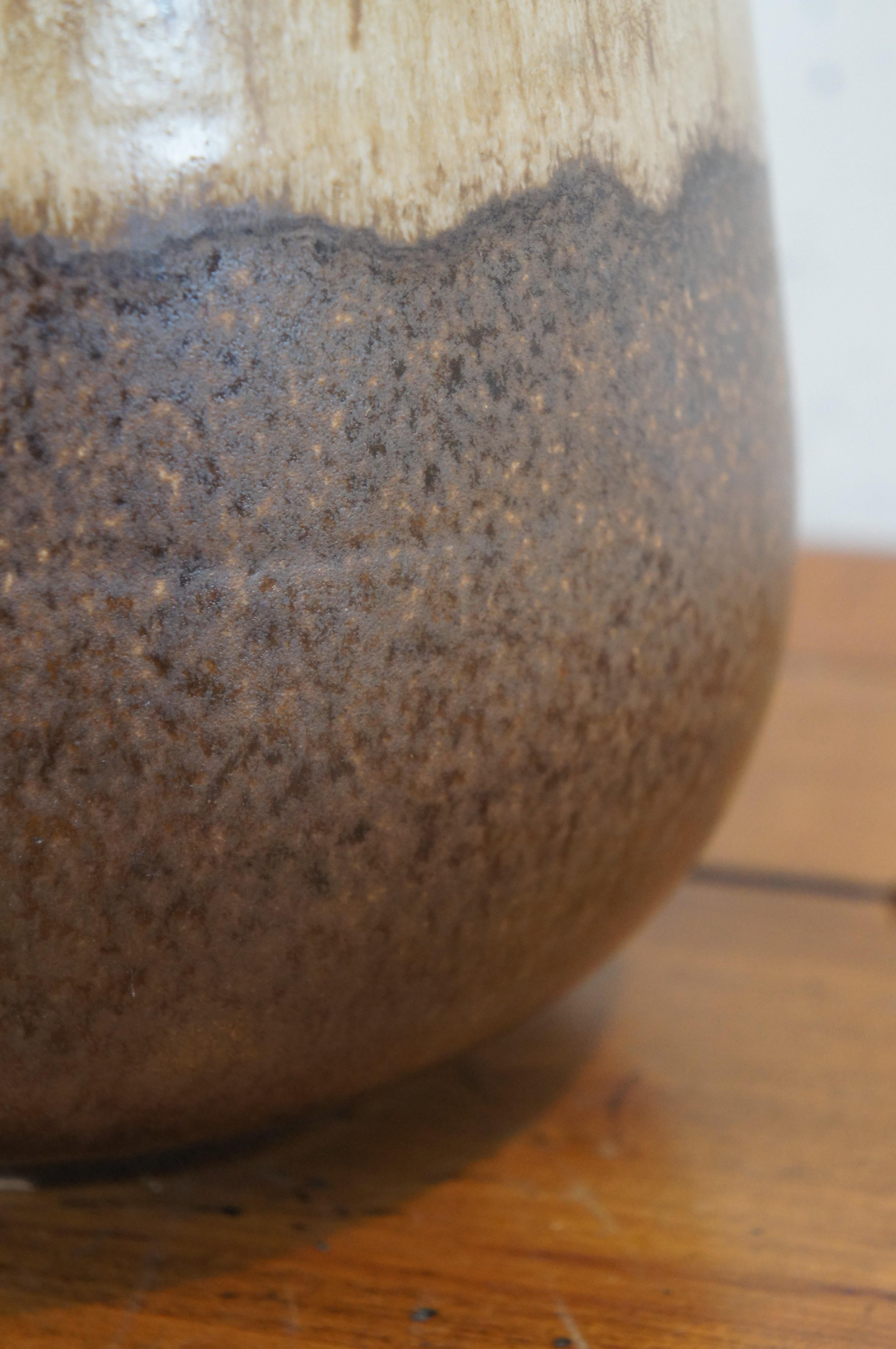 Midcentury Alvino Bagni for Raymor Modern Two Tone Bud Vase Pottery Vessel 5