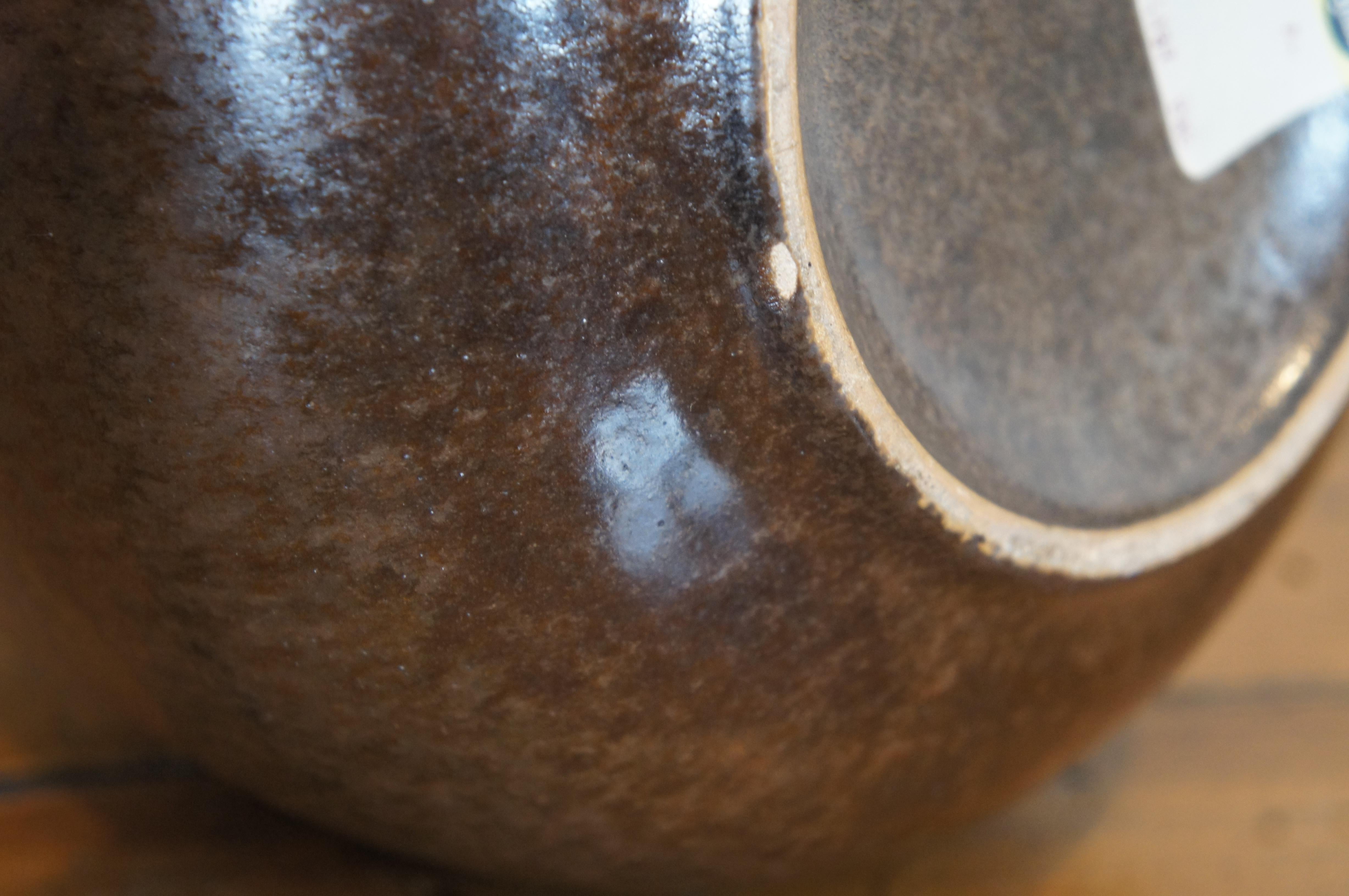 Midcentury Alvino Bagni for Raymor Modern Two Tone Bud Vase Pottery Vessel 1