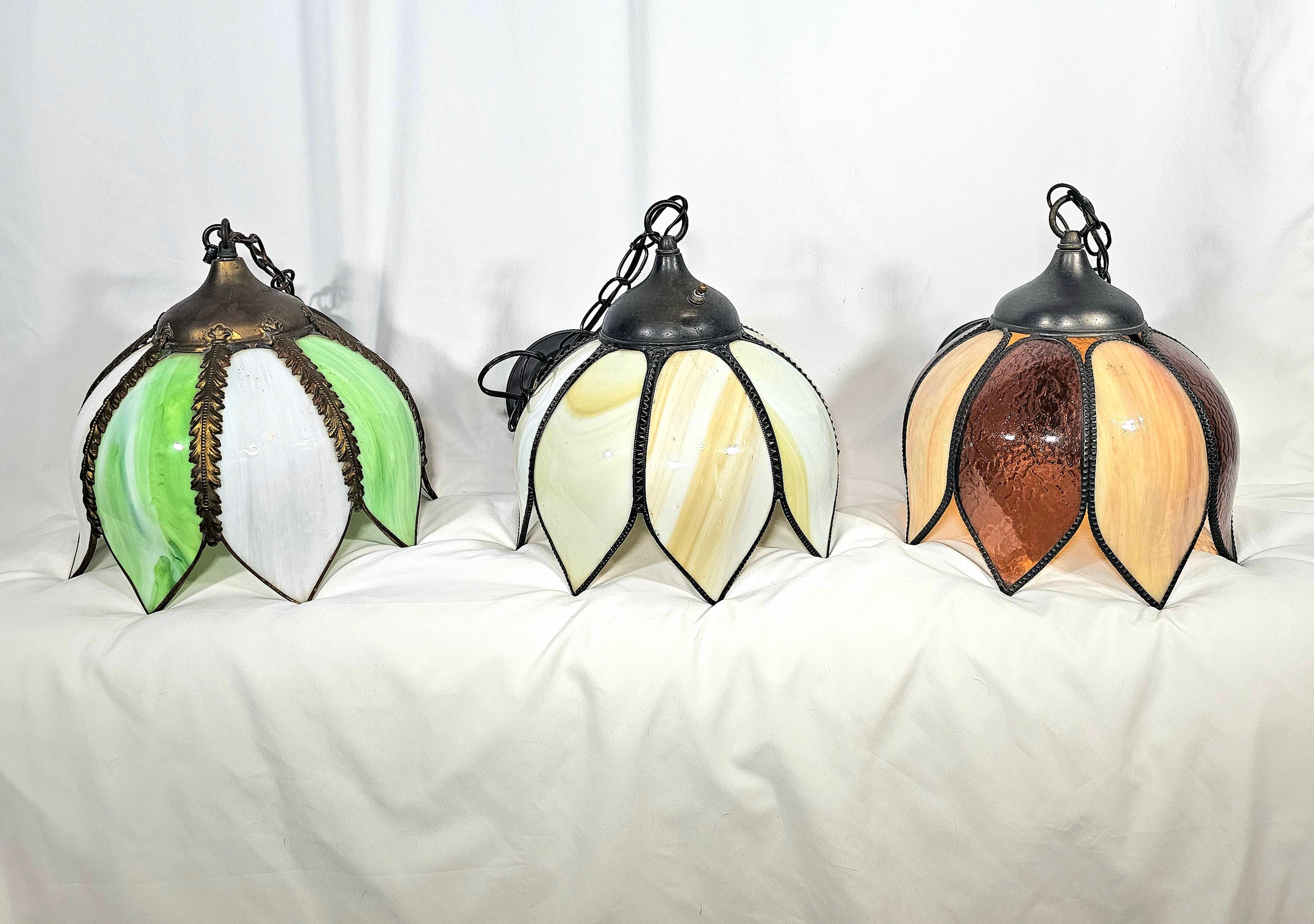 Mid Century Amber Two Tone Slag Glass Tulip Pendant Light For Sale 12