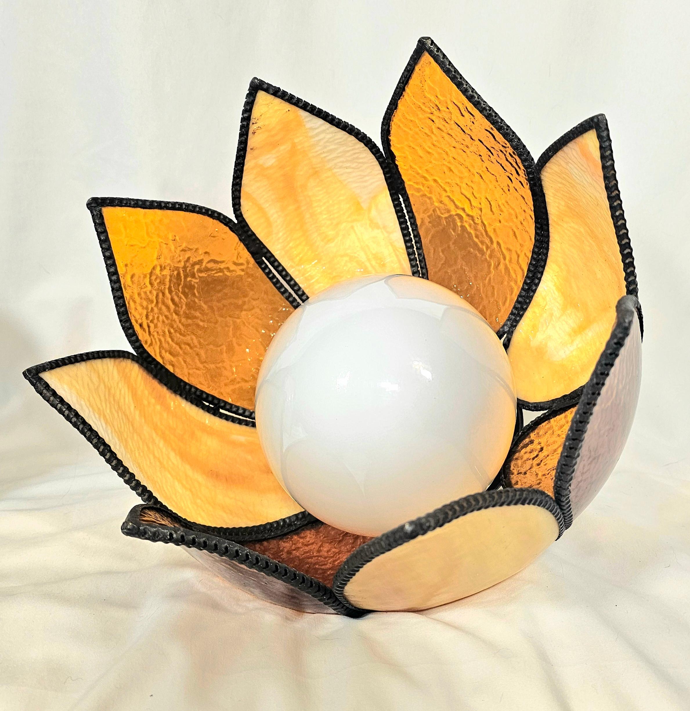 Mid Century Amber Two Tone Slag Glass Tulip Pendant Light For Sale 3