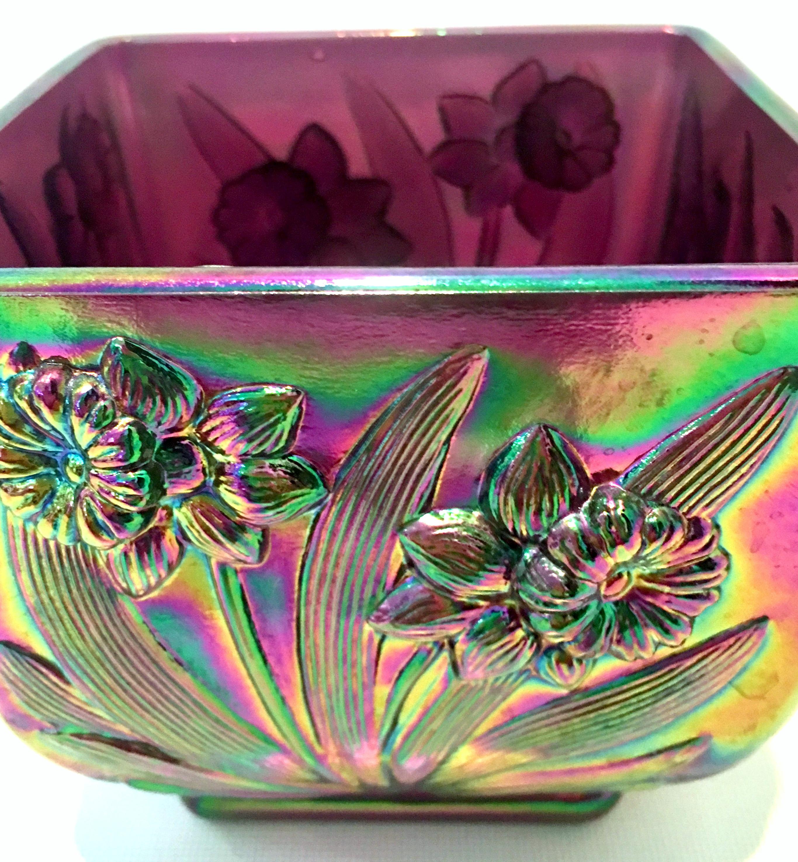 Midcentury American Art Nouveau Iridescent Art Glass Bowls Set of Three Pieces 6