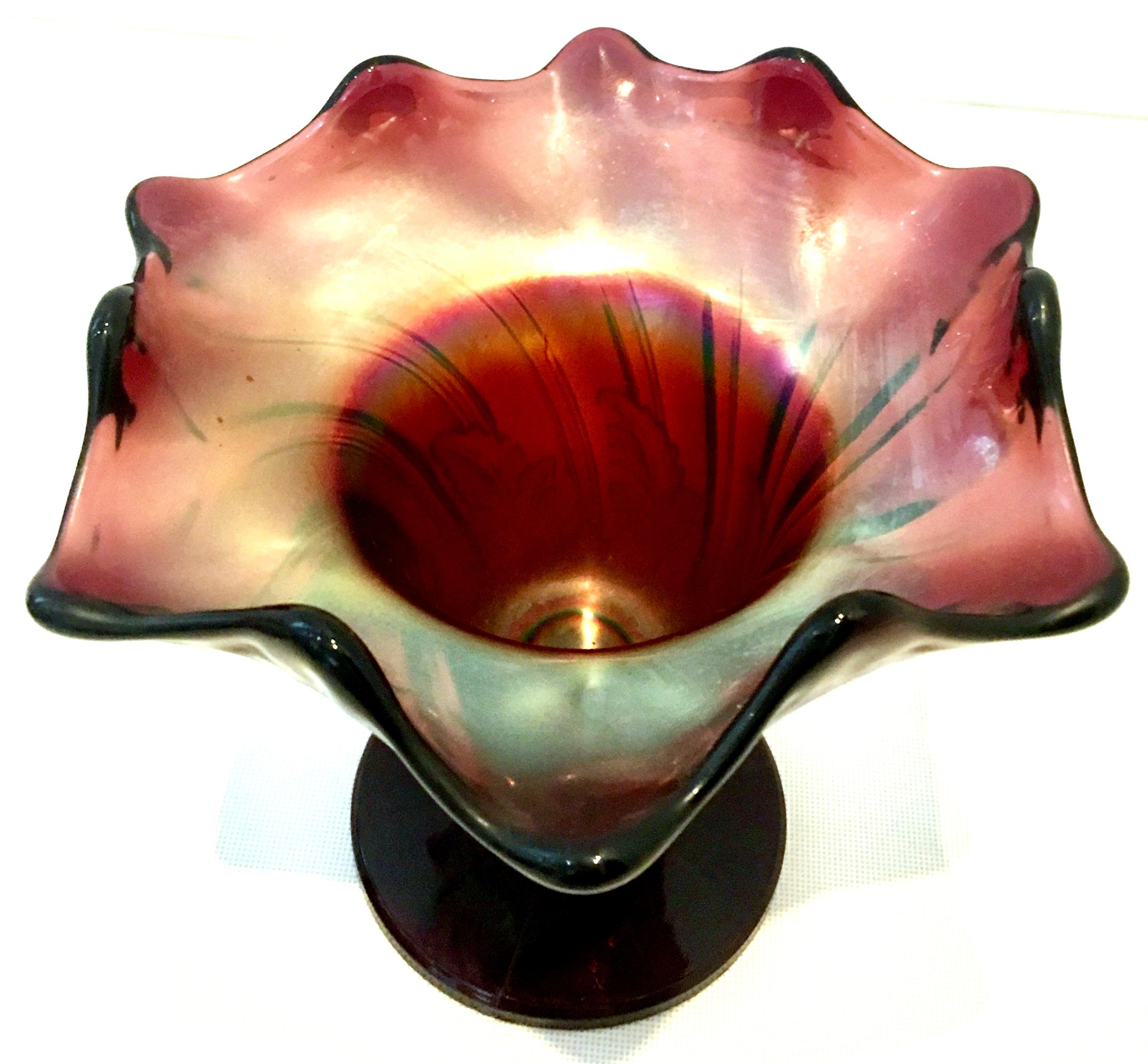 Midcentury American Art Nouveau Iridescent Art Glass Bowls Set of Three Pieces 9