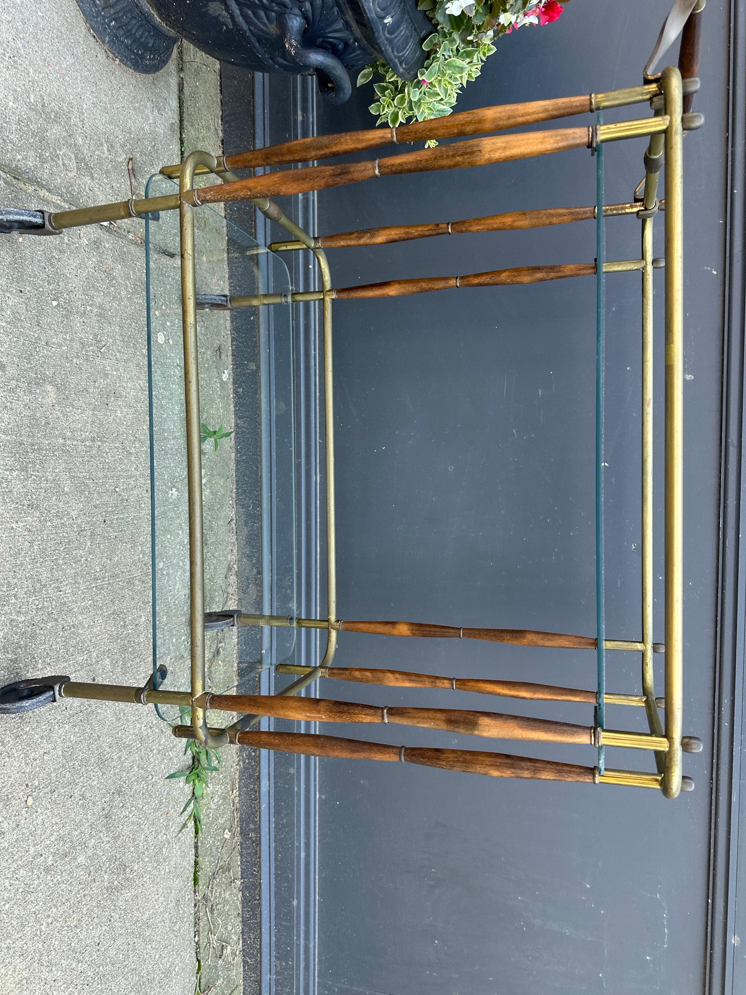 Carrello da bar americano di metà secolo, ottimo colore e patina In condizioni buone in vendita a Buchanan, MI