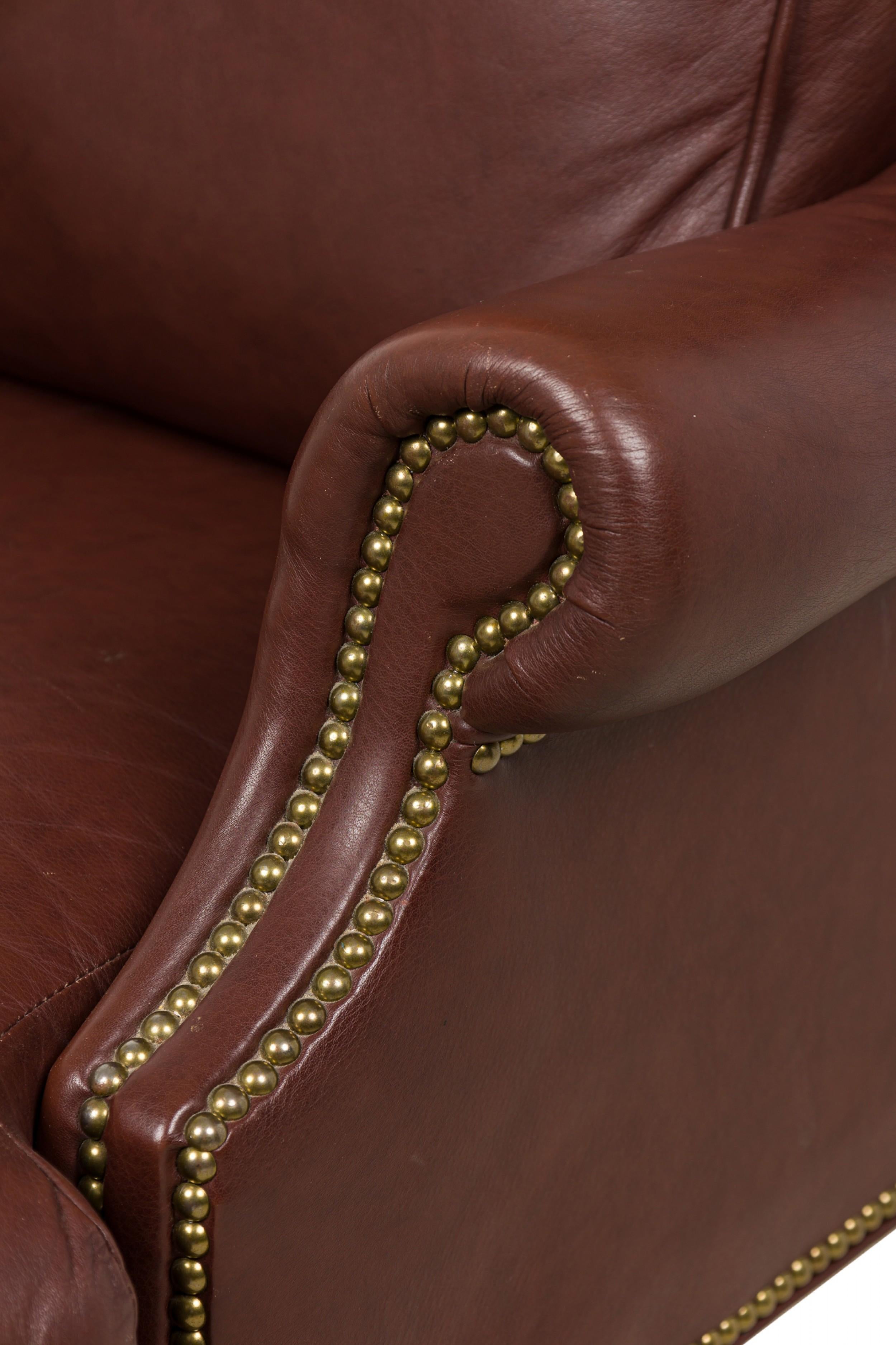 20ième siècle Chaise de bureau Wingback en cuir marron American Mid-Century en vente