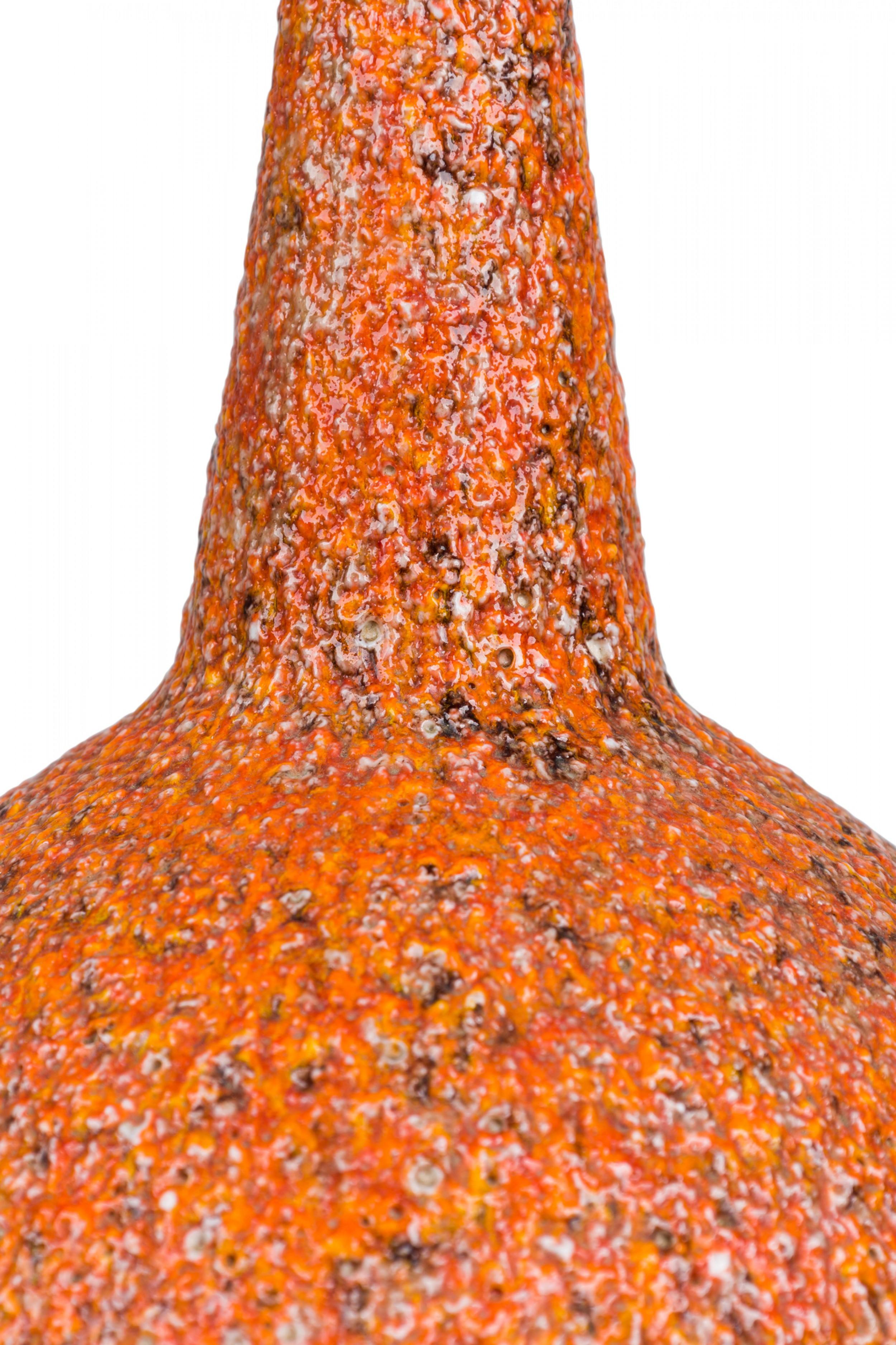 Mid-Century American Ceramic Orange Lava Glazed Table Lamp on Wood Base For Sale 3