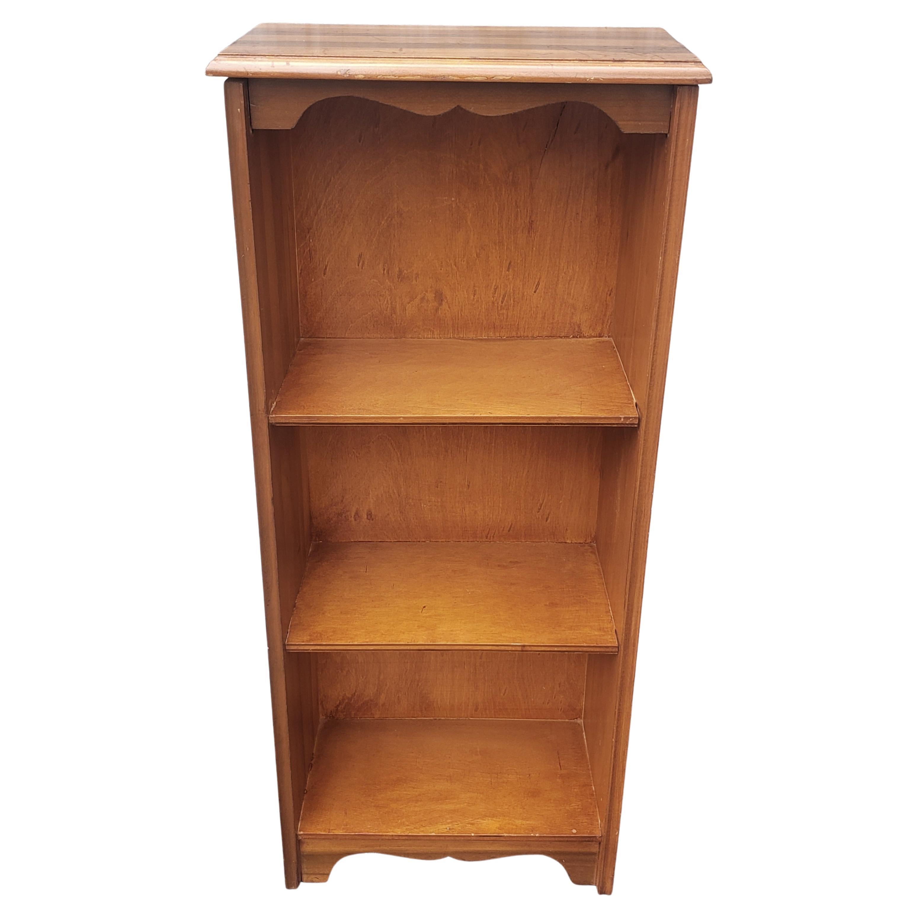 Midcentury American Classical Three Tier Light Cherry Narrow Bookcase For Sale