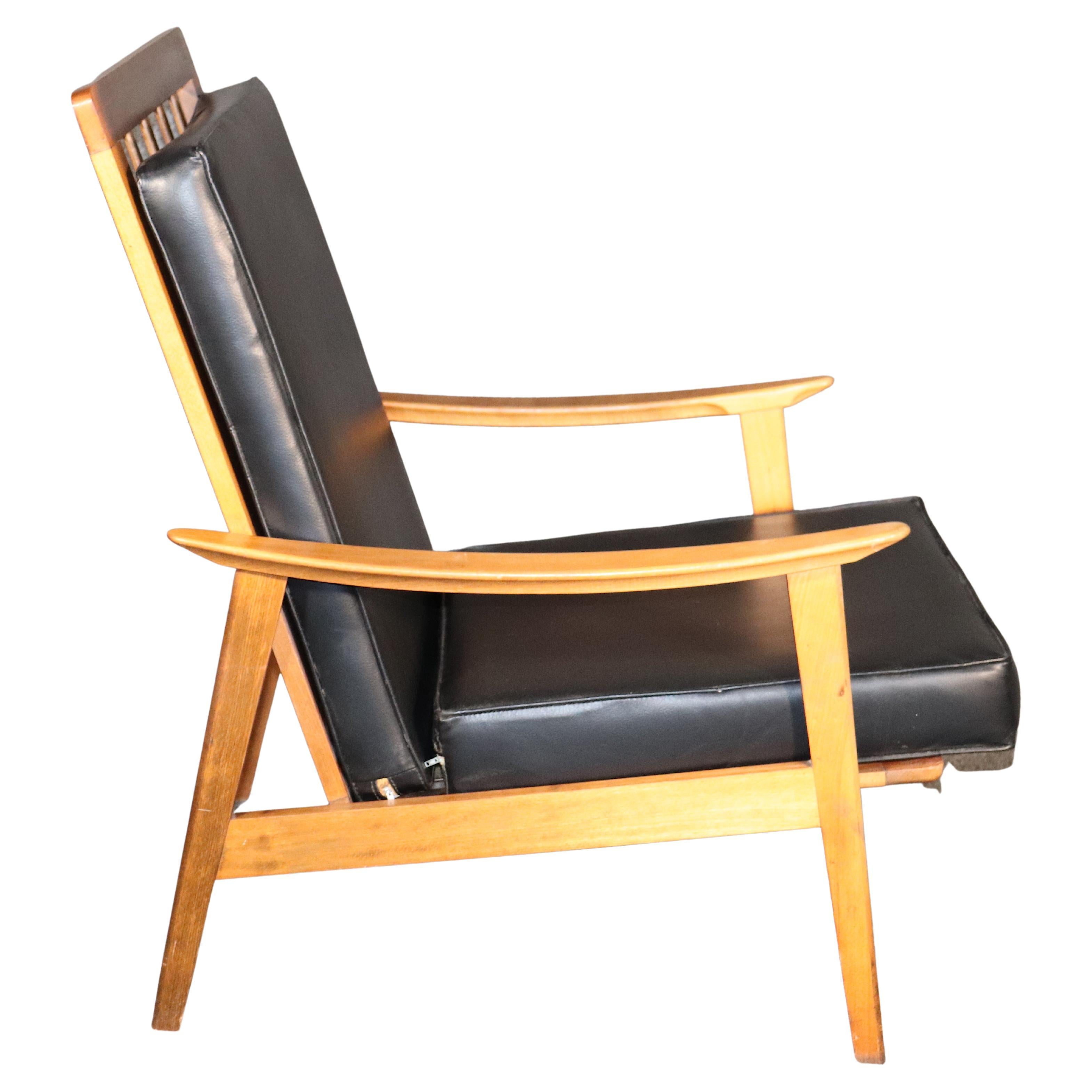 Mid-Century American Lounge Chair For Sale