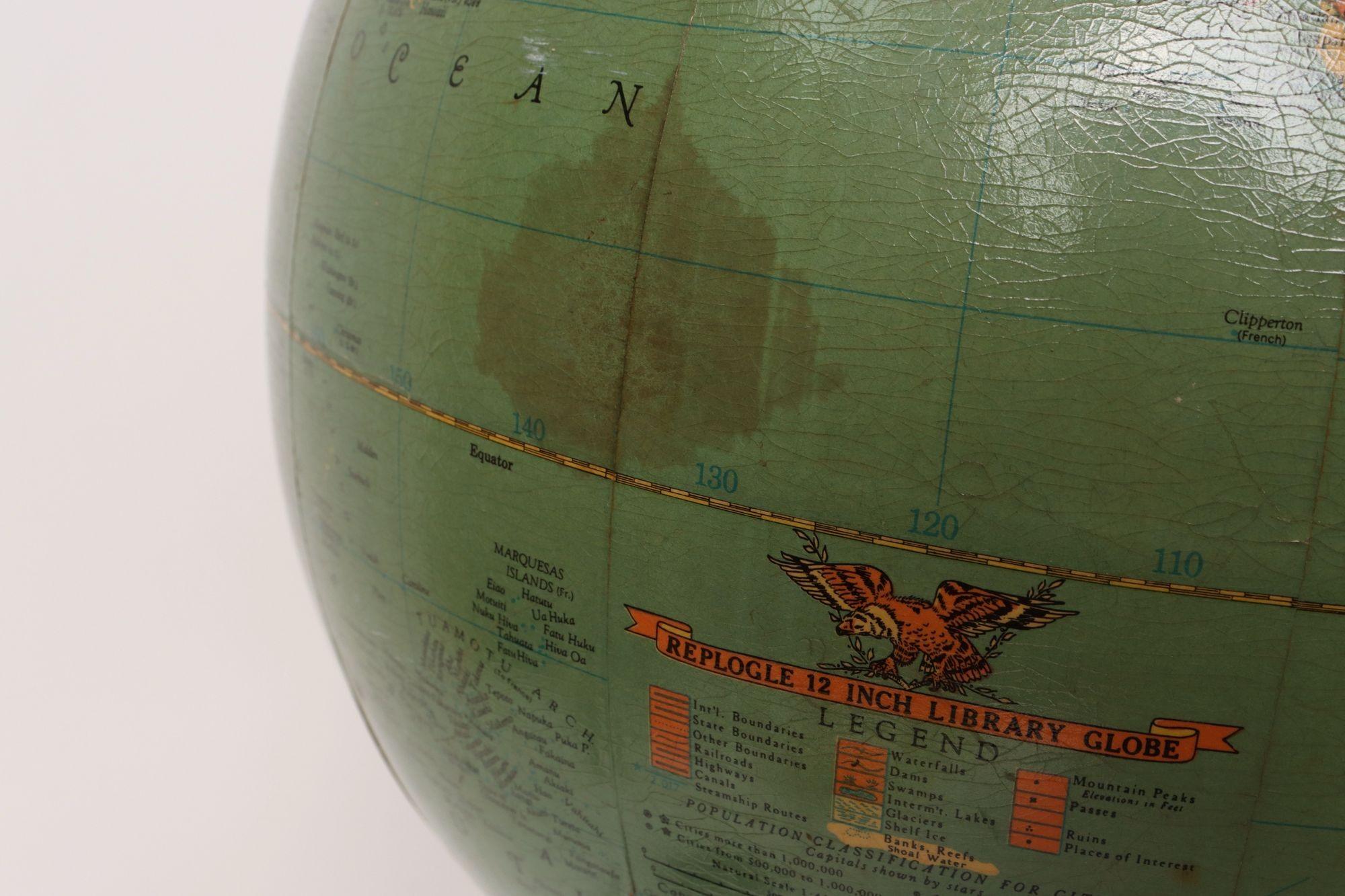 Mid-Century American Modern Illuminated 12