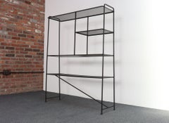 Etagère en fer moderne américaine du milieu du siècle par Freda Diamond