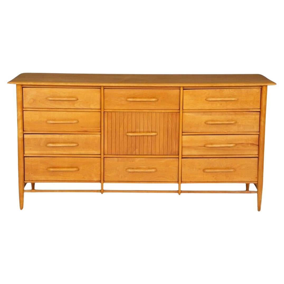 Mid century American modern low blonde Solid maple dresser 11 drawer