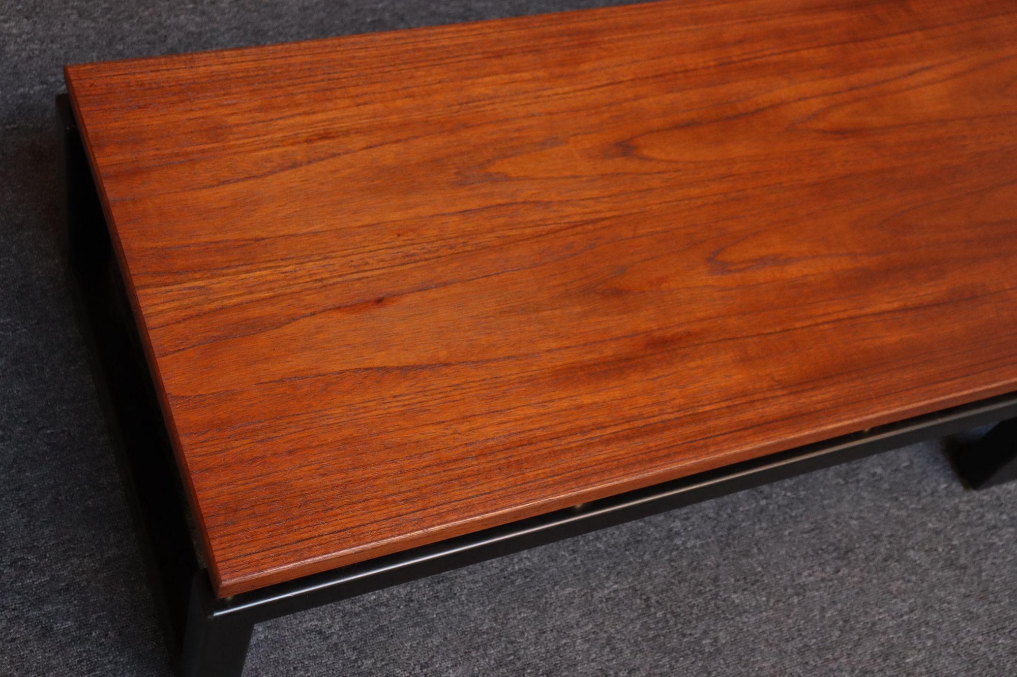 Mid-Century American Modern Low Table or Bench by Paul Tuttle for Baker For Sale 13