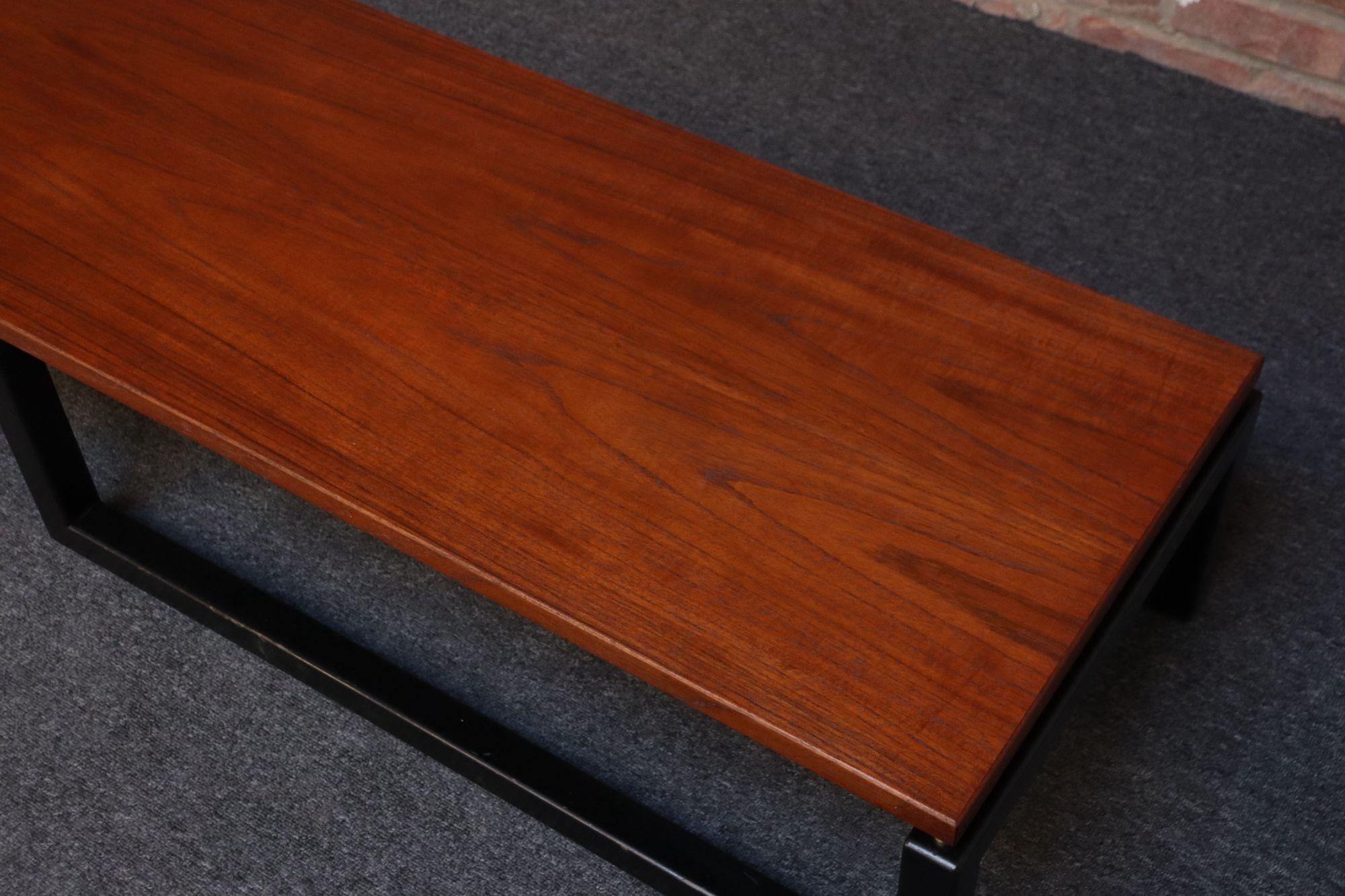 Mid-Century American Modern Low Table or Bench by Paul Tuttle for Baker For Sale 2