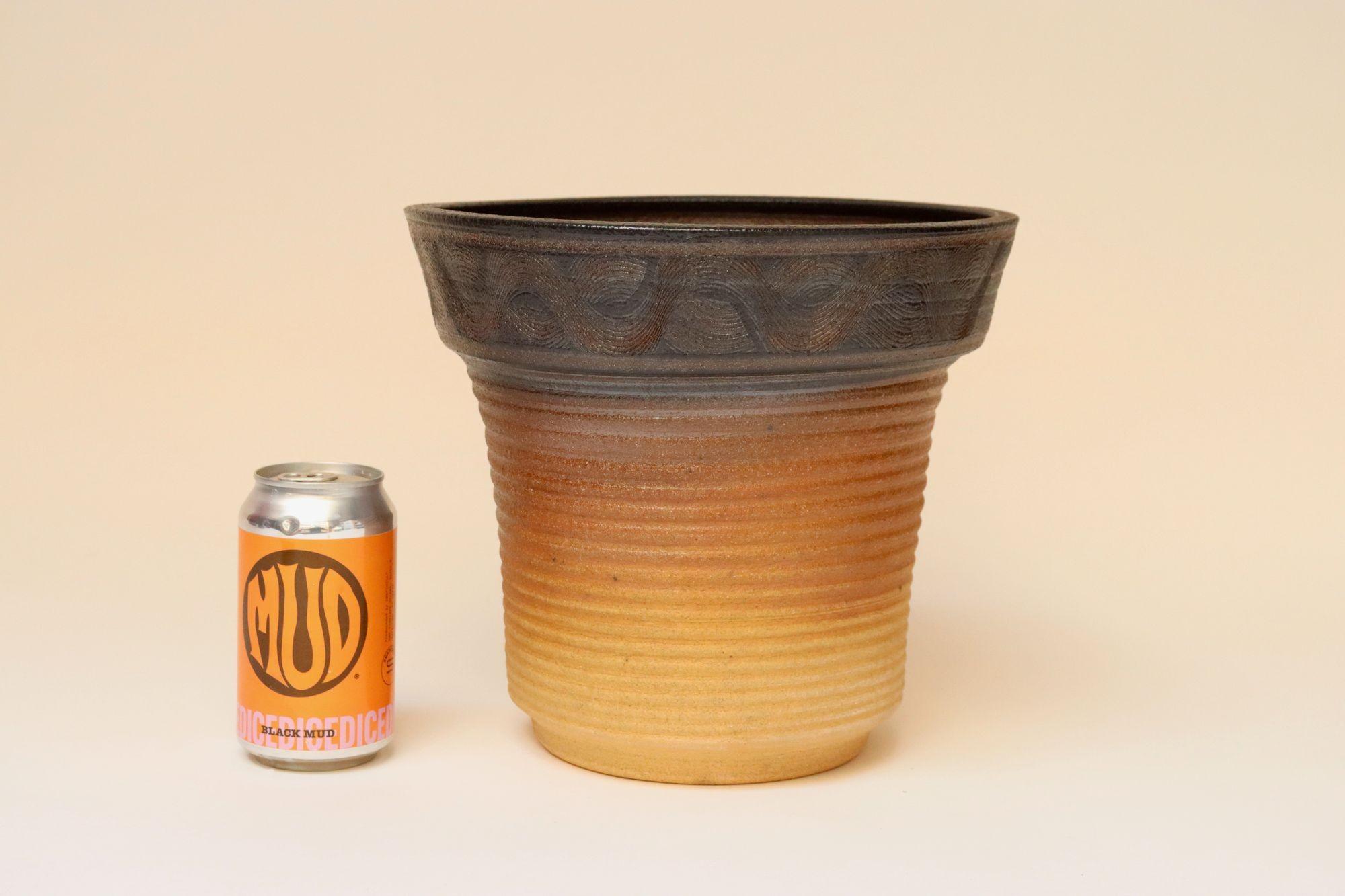 Ceramica Vaso in ceramica Studio Pottery di Deanna Nichols, metà del secolo scorso. in vendita