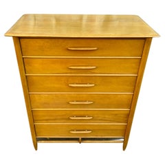 Commode haute blonde américaine moderne du milieu du siècle en érable massif à 6 tiroirs