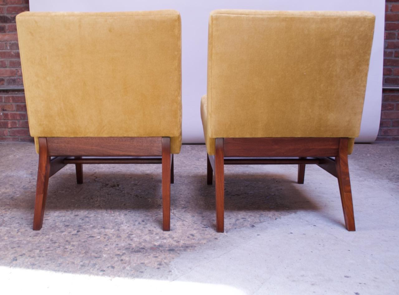 Midcentury American Modern Walnut and Velvet Slipper Chairs 5