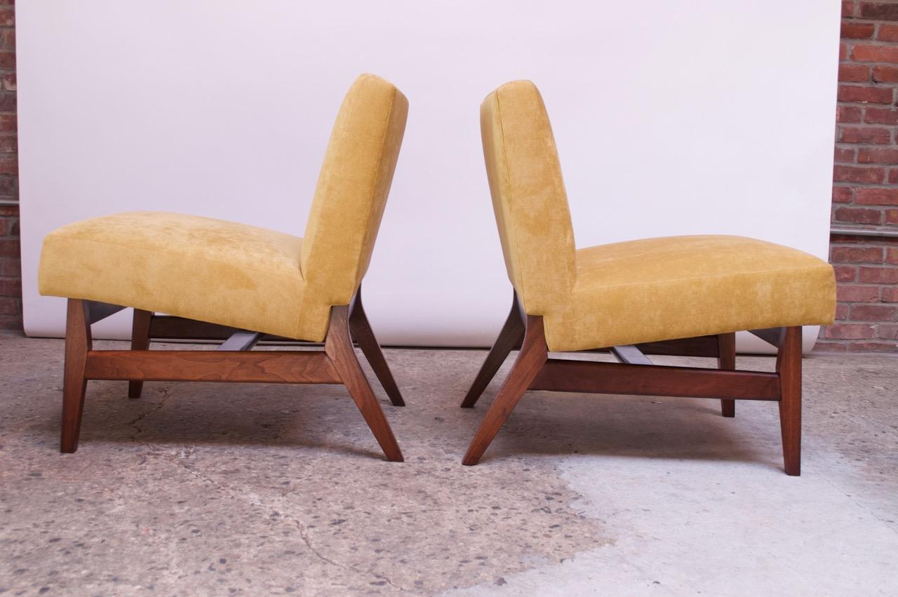 Midcentury American Modern Walnut and Velvet Slipper Chairs 1