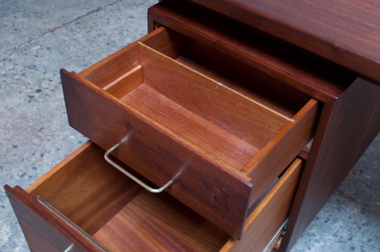 Midcentury American Modern Walnut Desk / Writing Table 13