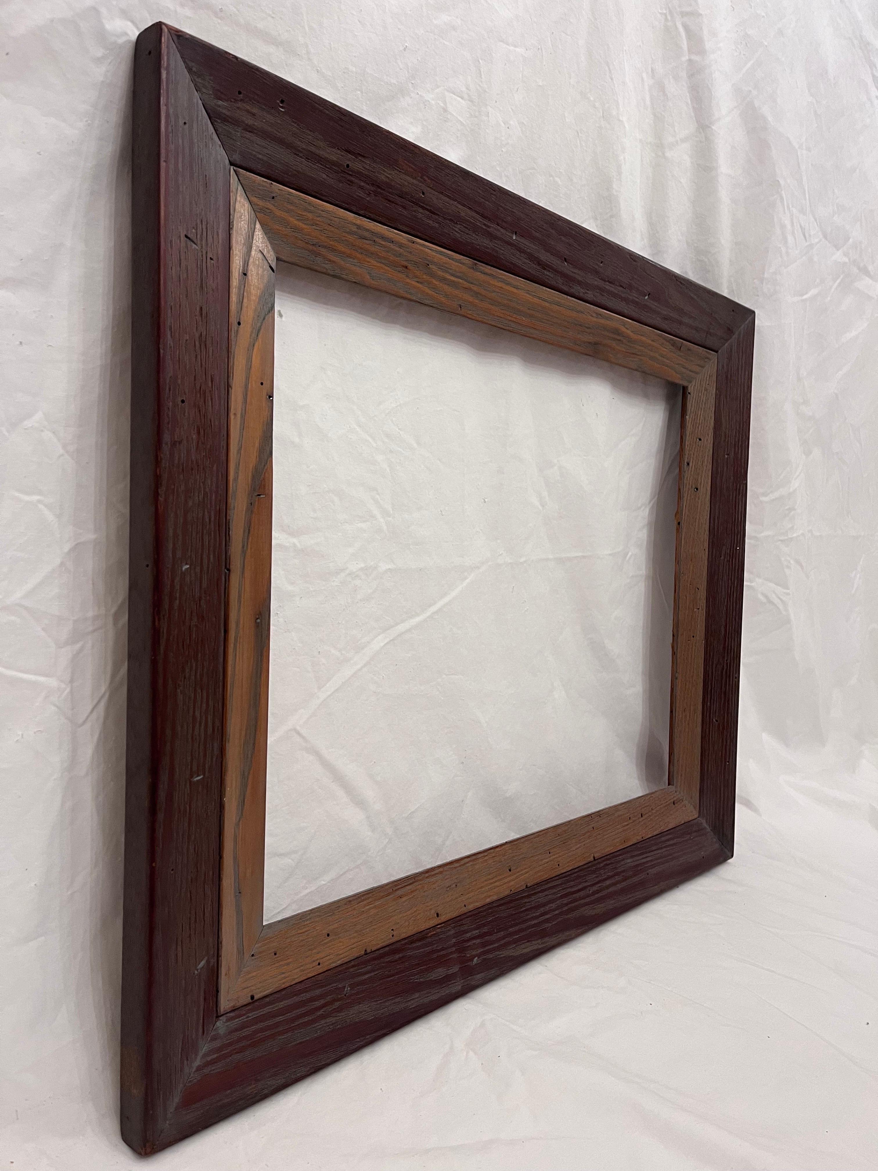 Mid Century American Modernist Two Tone Wormy Chestnut Picture Frame 20 x 16 In Good Condition In Atlanta, GA