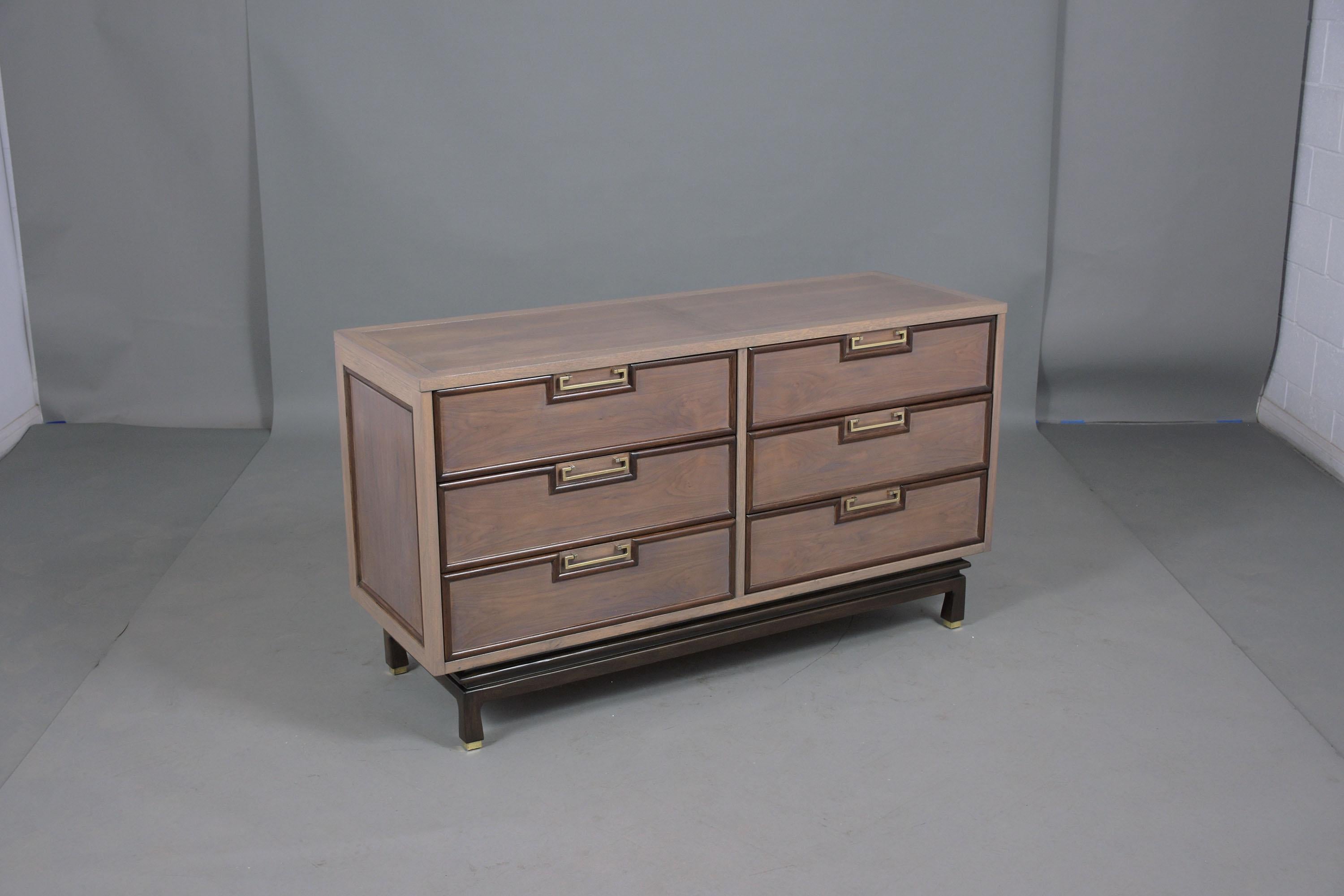 Mid-Century American of Martinsville Dresser 1