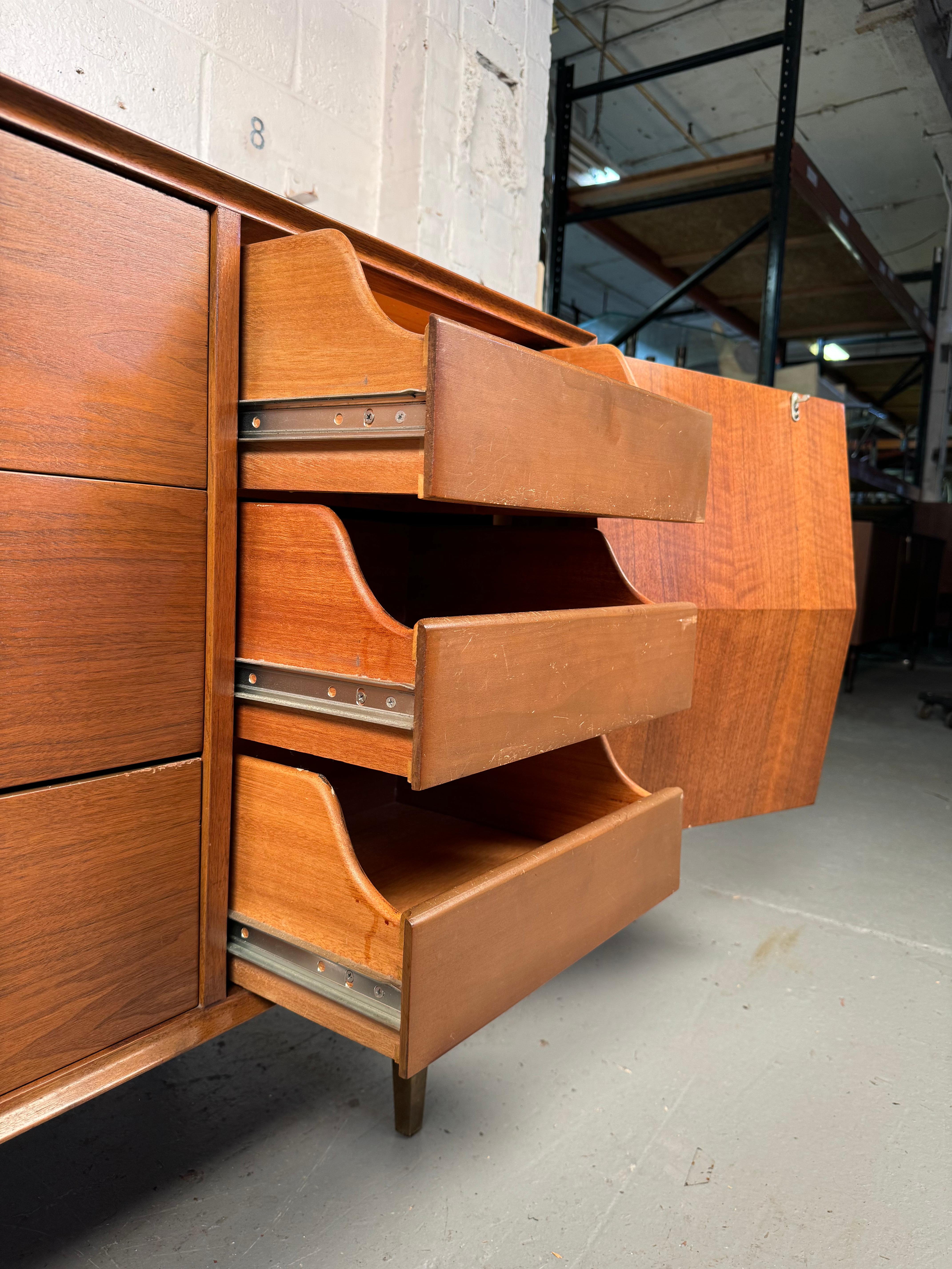 Mid-Century American of Martinsville Diamond Dresser by Albert Parvin 5