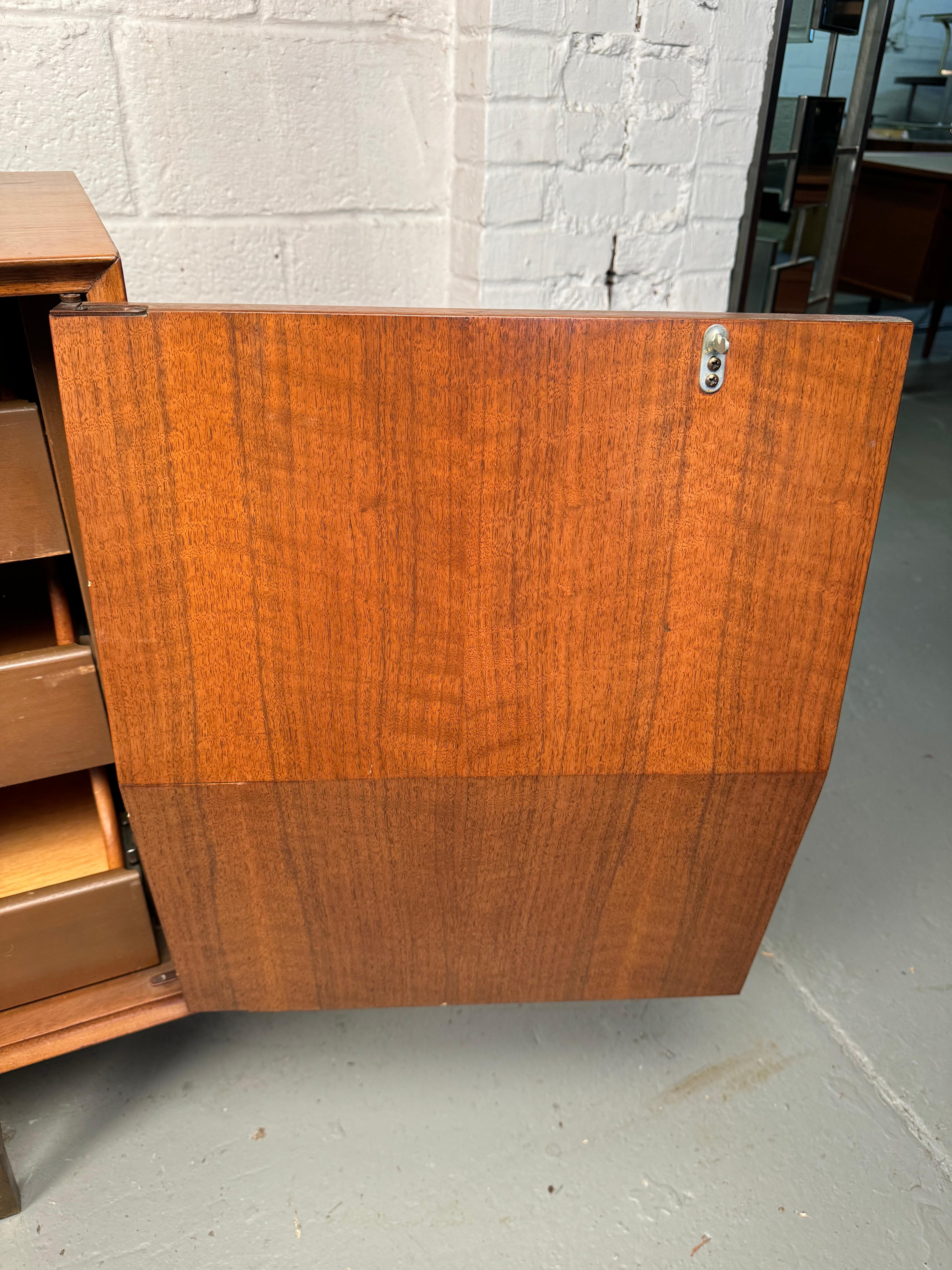 Mid-Century American of Martinsville Diamond Dresser by Albert Parvin 7