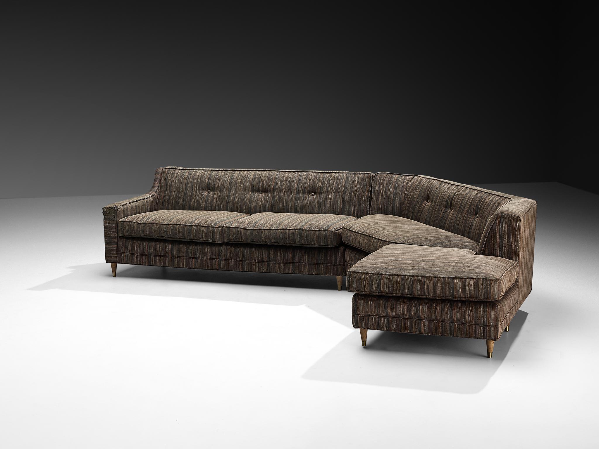 Mid-Century Modern Mid-Century American Sectional Corner Sofa in Finely Striped Upholstery en vente
