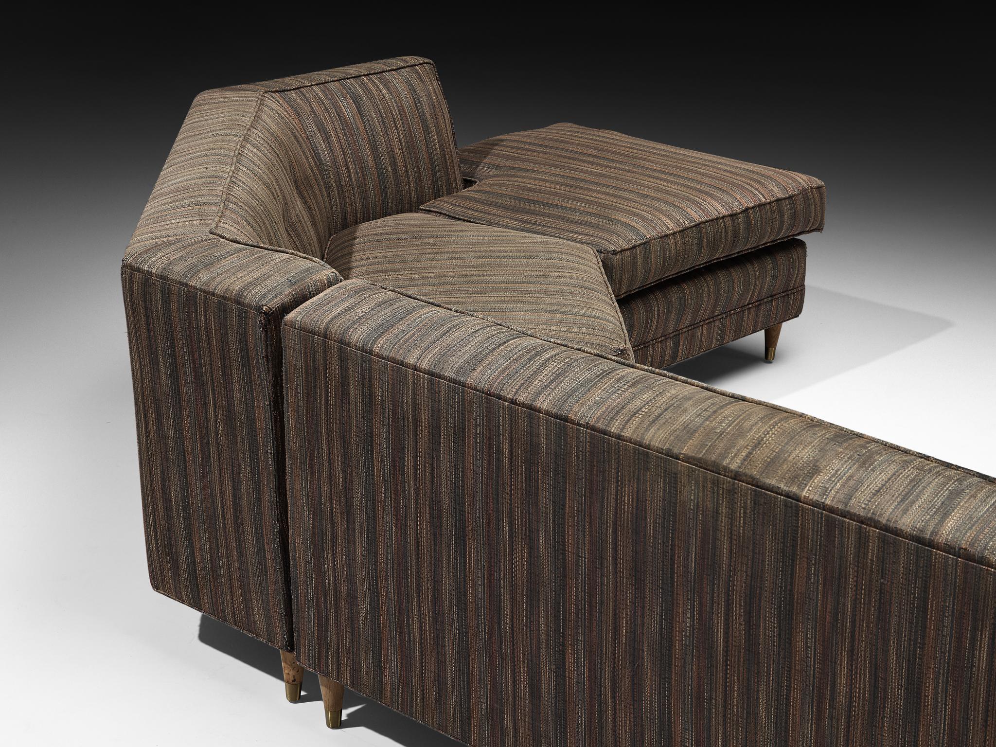 Américain Mid-Century American Sectional Corner Sofa in Finely Striped Upholstery en vente