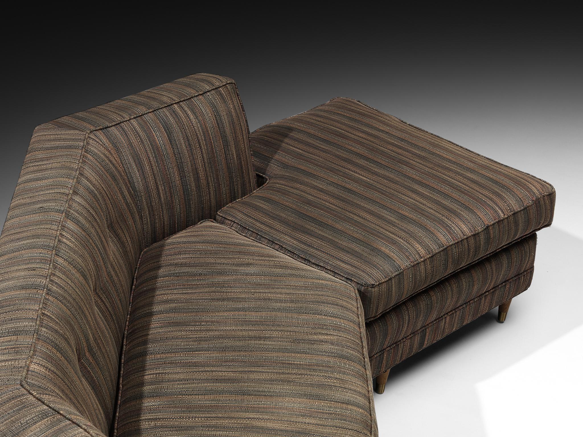 Milieu du XXe siècle Mid-Century American Sectional Corner Sofa in Finely Striped Upholstery en vente