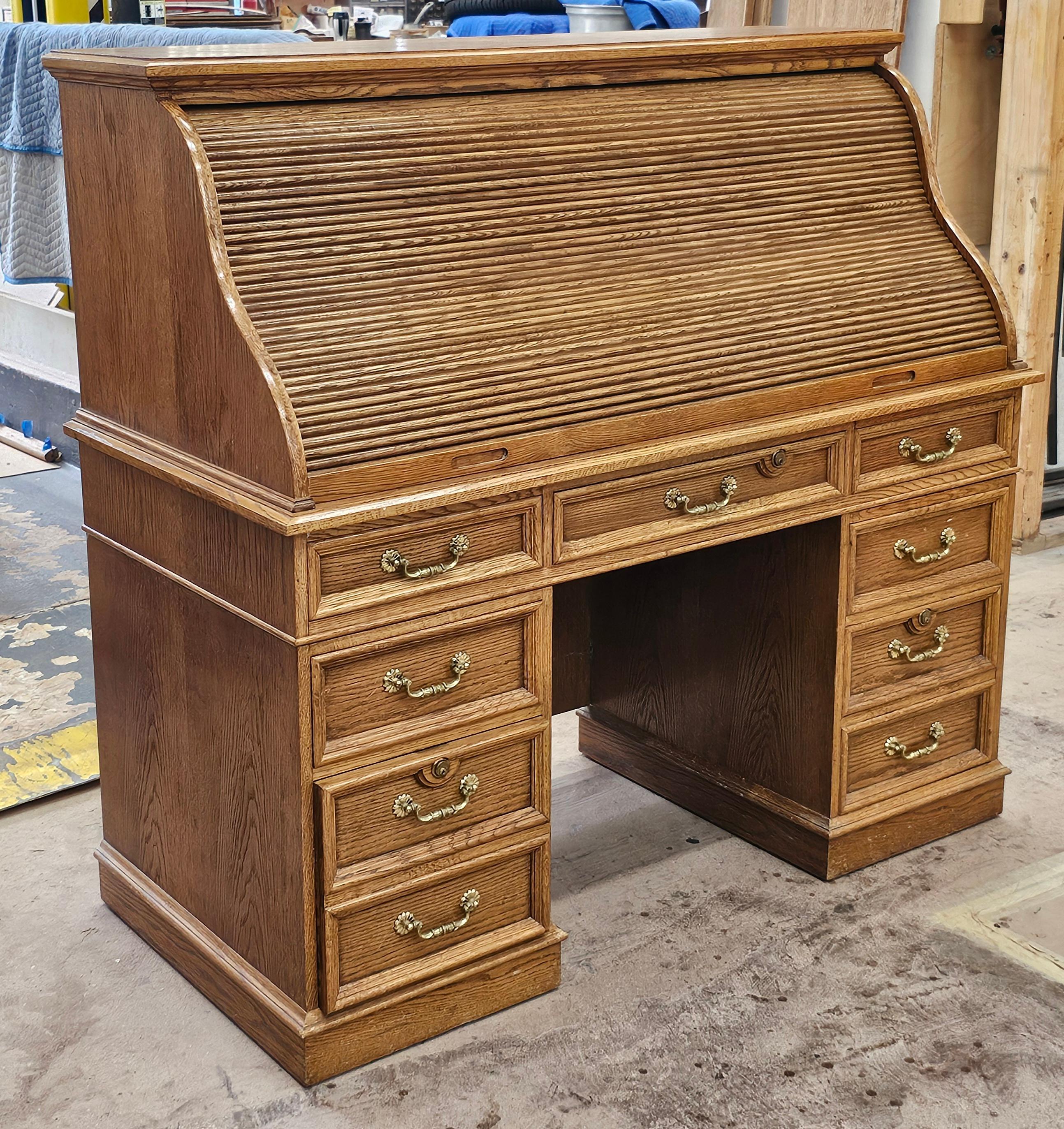 American Colonial Mid Century American Solid Oak 